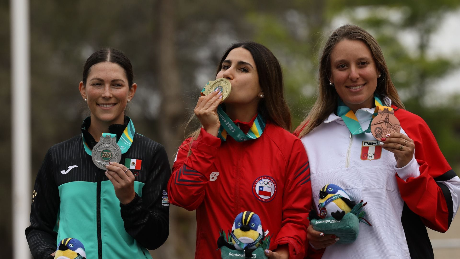 Francisca Crovetto luego se obtener la medalla de oro: “Es un orgullo y un honor, nunca imaginé que esto iba a ser tan hermoso”