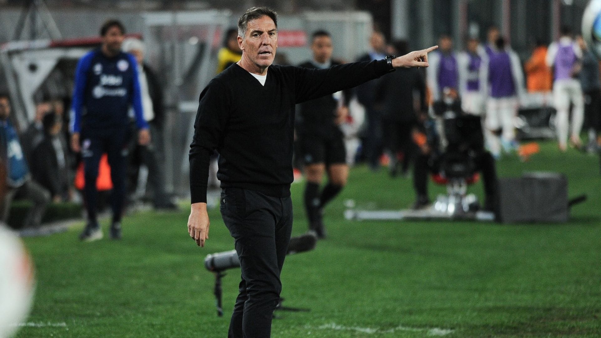 Eduardo Berizzo toma recaudos y destaca el nivel de Venezuela: “No es la de antes”