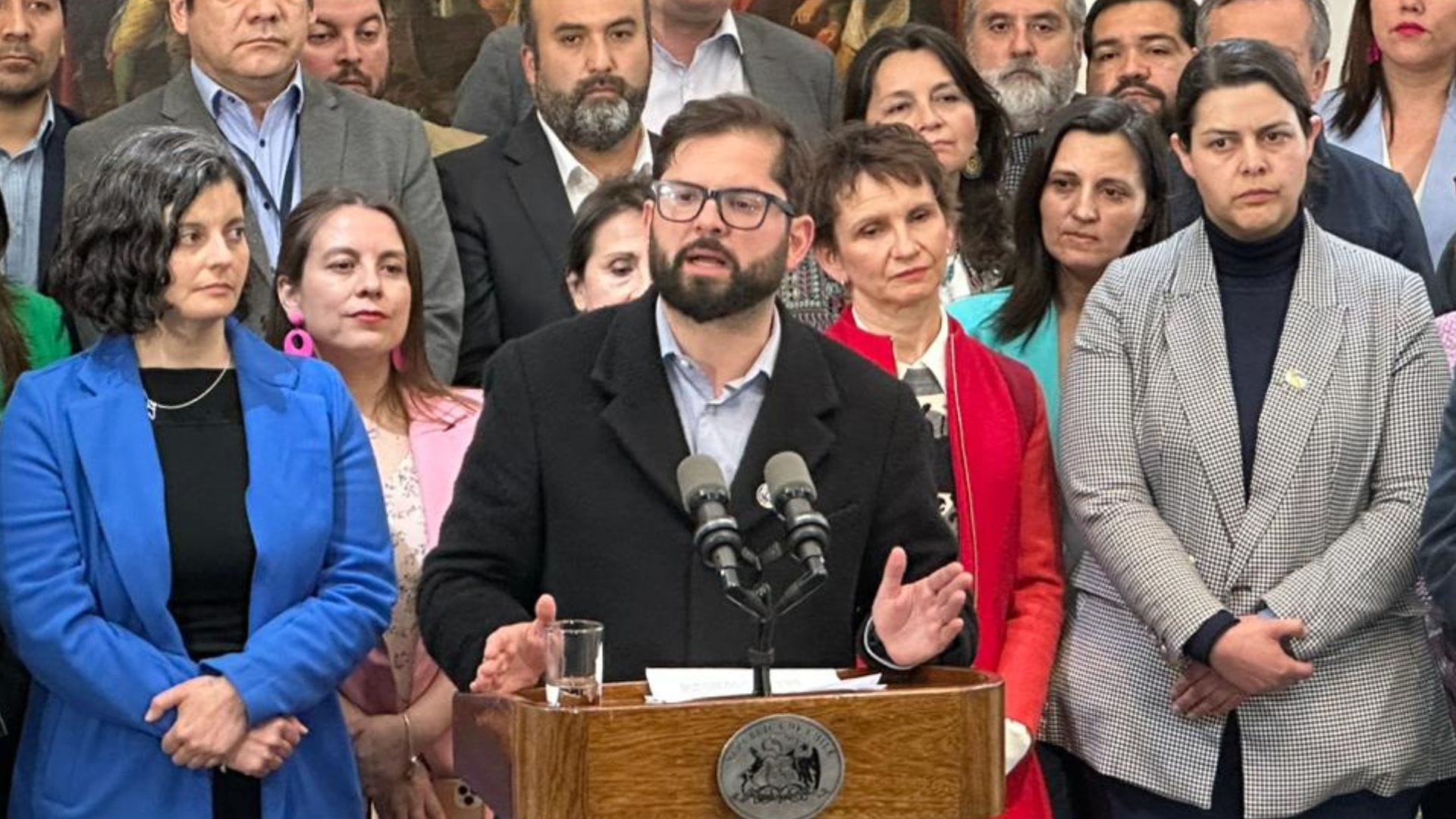 “Veo que se cometieron errores que también pasó en el proceso anterior”: Presidente Boric por nueva Constitución