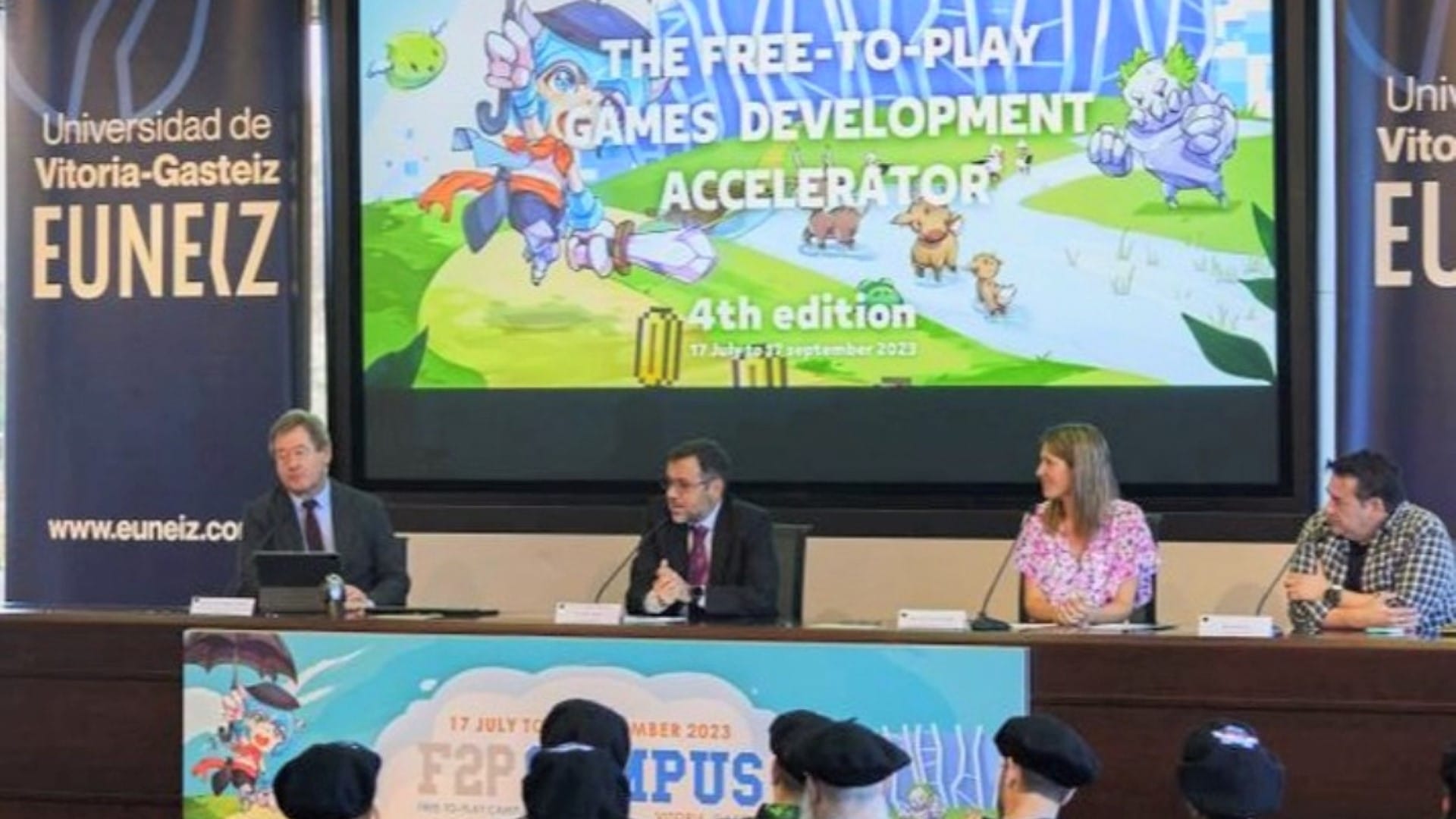 Estudio de videojuegos del Gran Concepción destaca y comparte su experiencia en España