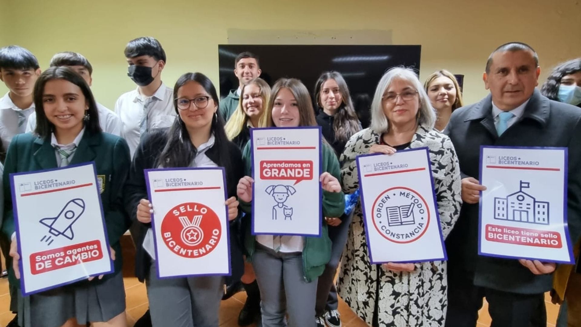 Ocho recintos educacionales del Biobío se suman a la Red de Liceos Bicentenario
