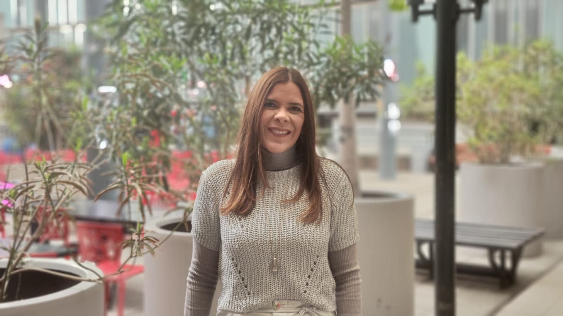 “El Tren de Aragua en Chile encontró nuevos delitos”: Ronna Rísquez, periodista venezolana especialista en crimen organizado