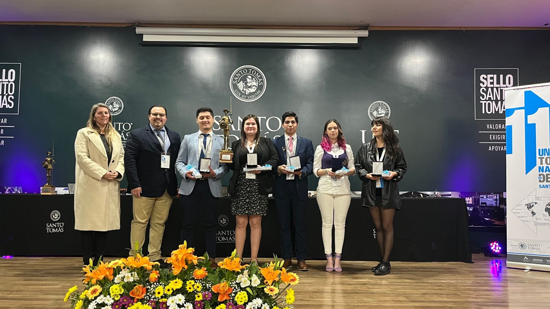 Santo Tomás Concepción fue anfitriona del Undécimo Torneo Nacional de Debates y logró el segundo lugar