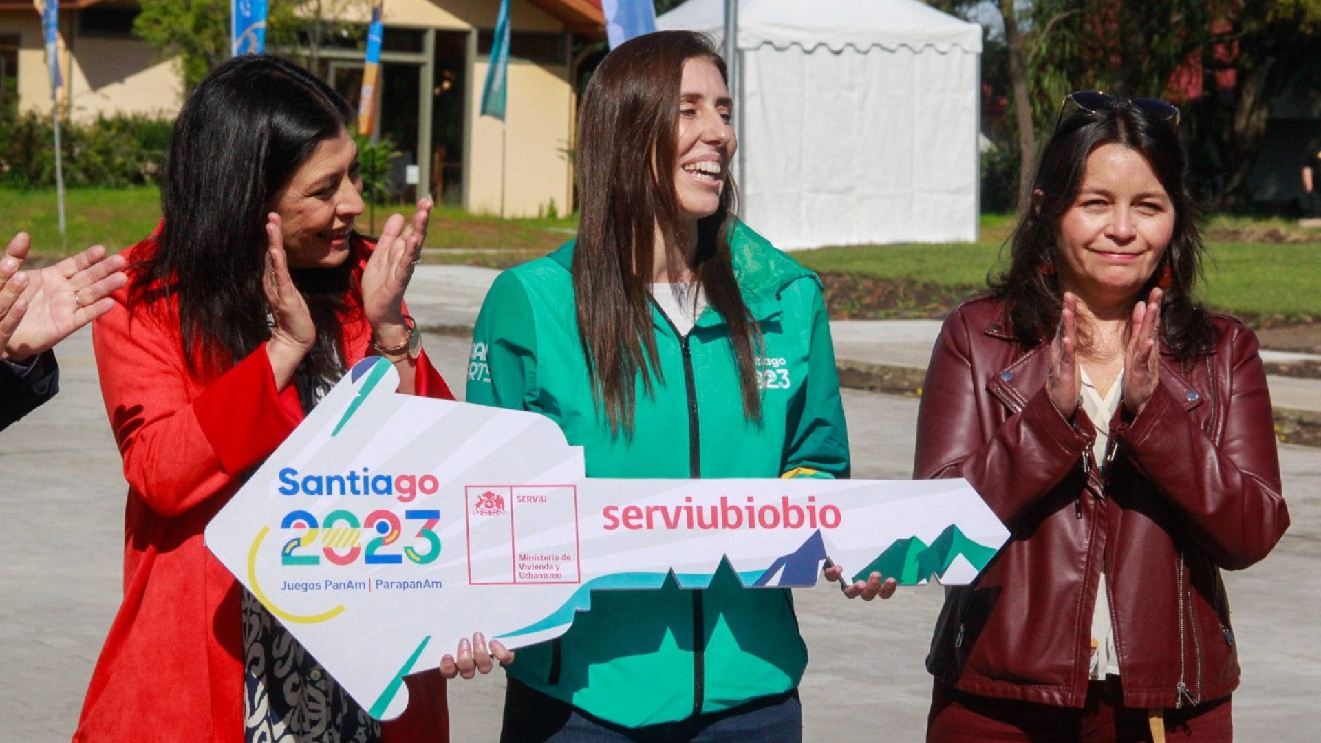 Entregan renovados Campos Deportivos de San Pedro de la Paz de cara a Santiago 2023