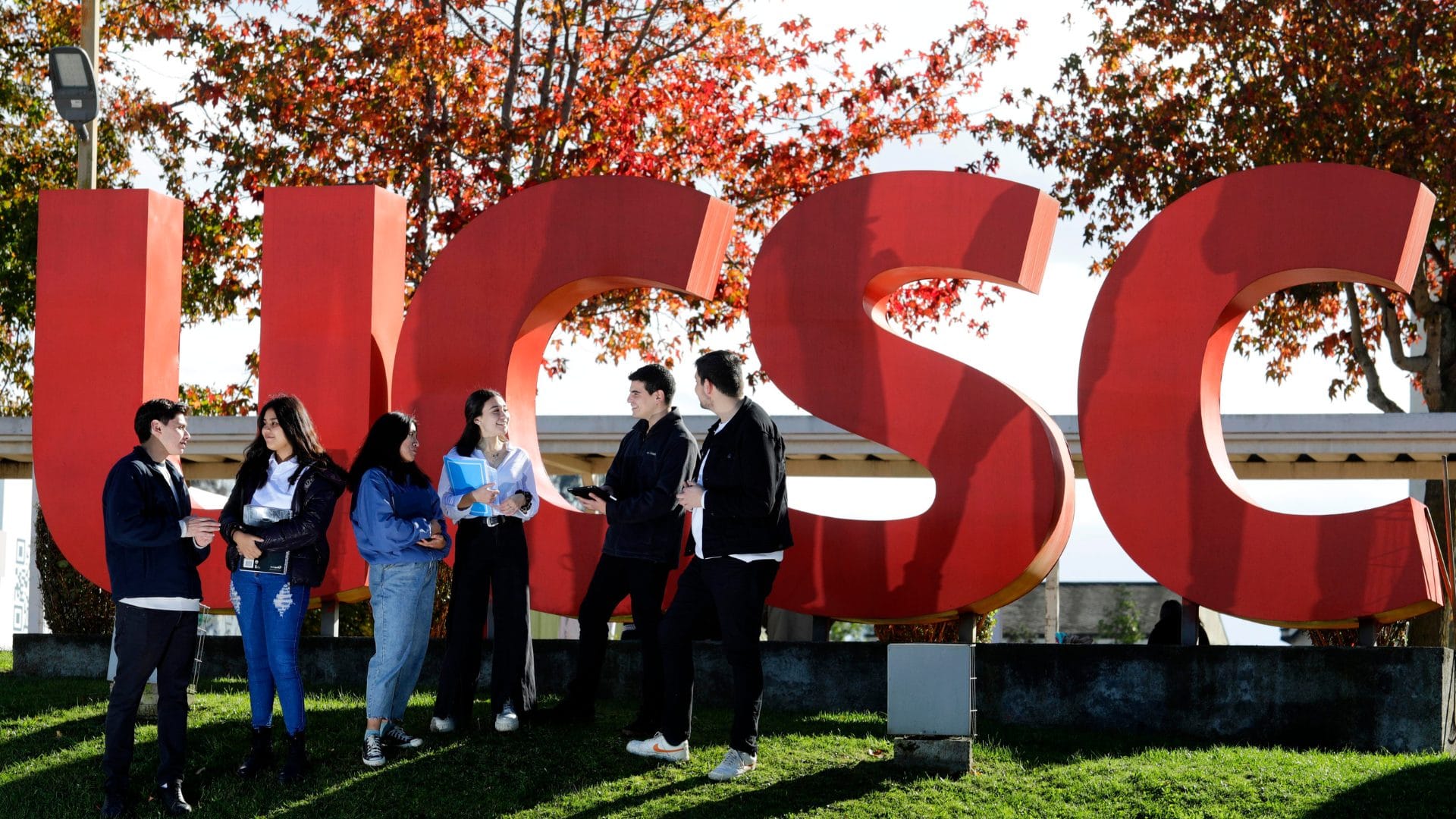 Considera a cinco carreras: UCSC lanza programa Advance en modalidad 100% online