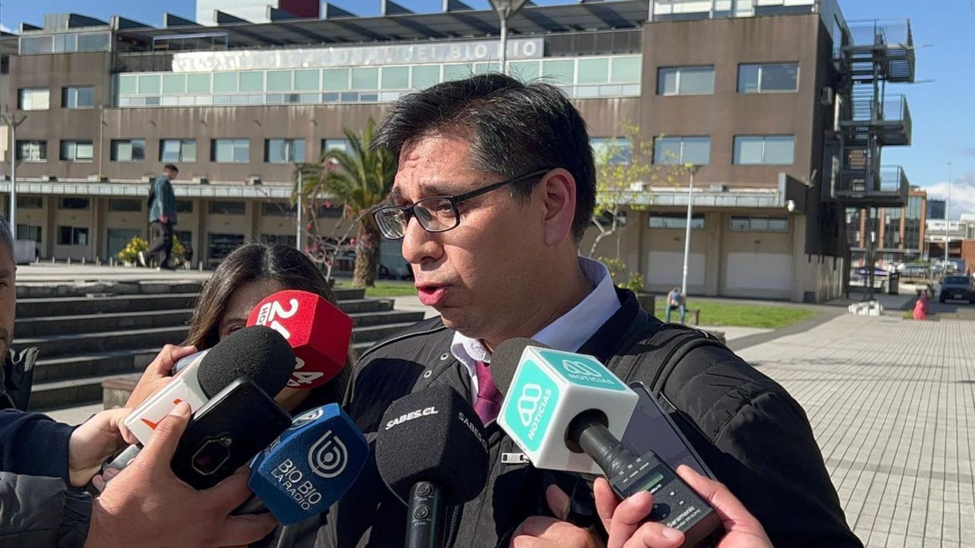 Por 8 horas declara en Fiscalía denunciante del Caso Convenios en el Biobío