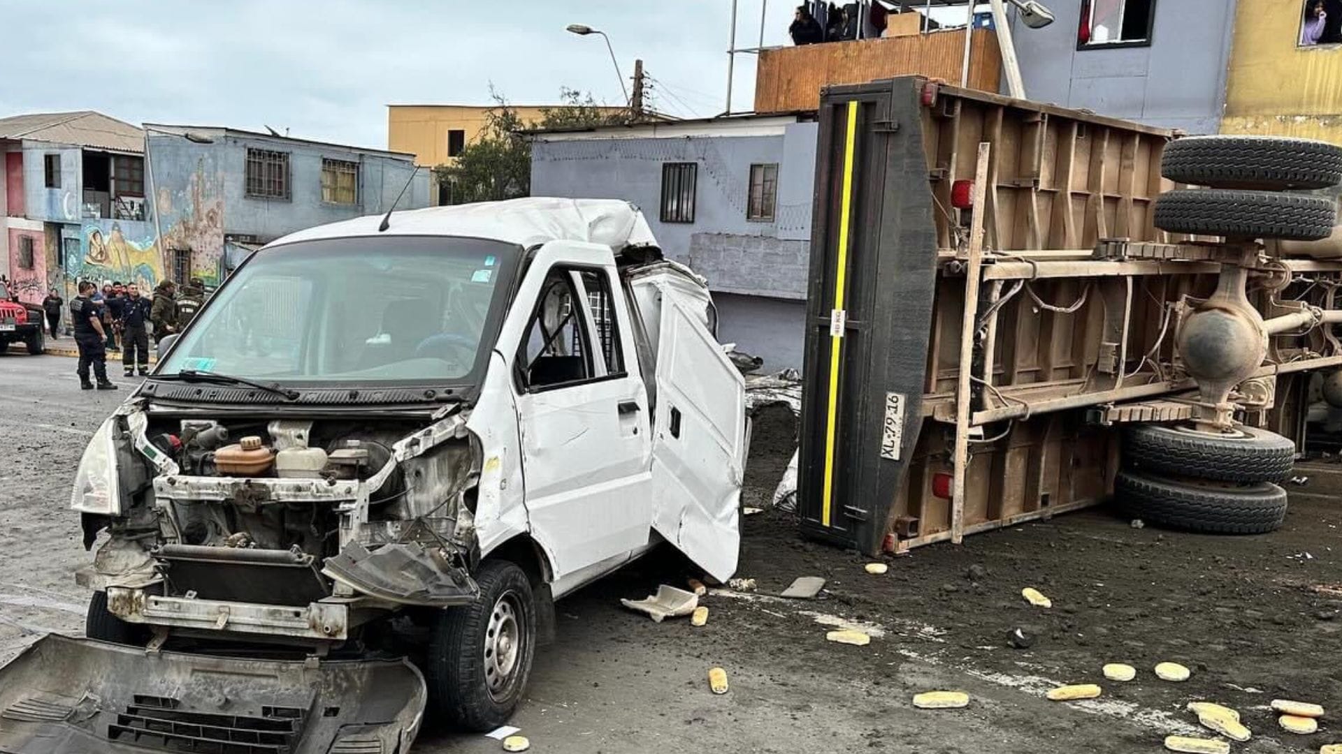 Un fallecido deja colisión entre ocho vehículos en Antofagasta: Murió tras ser atropellado
