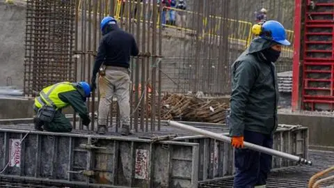 Minvu niega millonaria deuda con constructoras y ratifica continuidad del Plan de Emergencia Habitacional