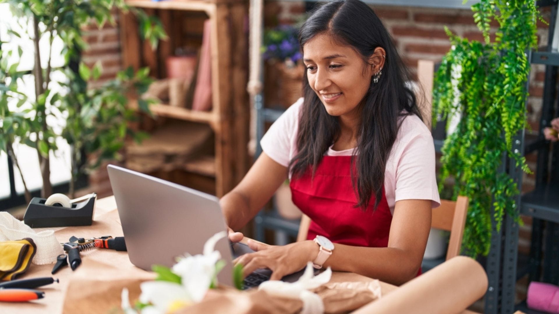Más de 850 mujeres participaron en los cursos de formación online que impulsó CGE