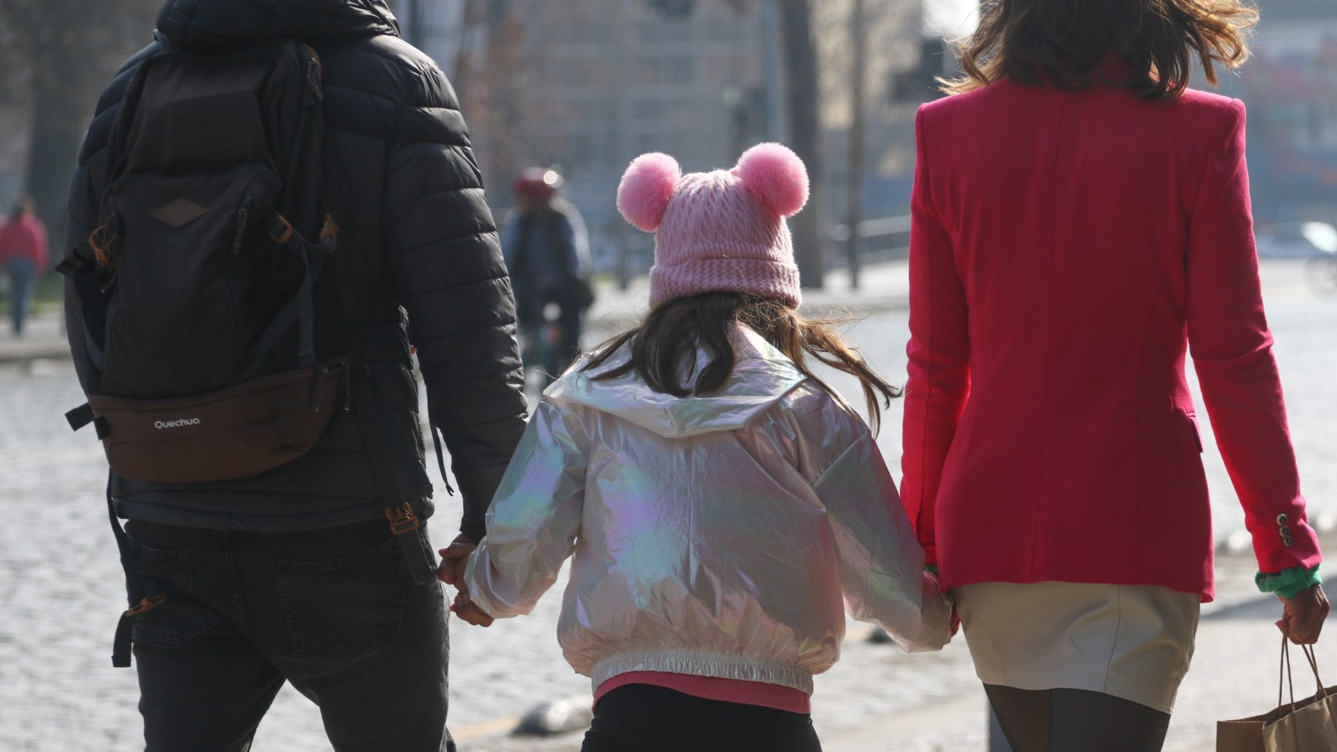 Estudio mostró que chilenos no quieren tener hijos: Una de las razones es su preferencia por las mascotas