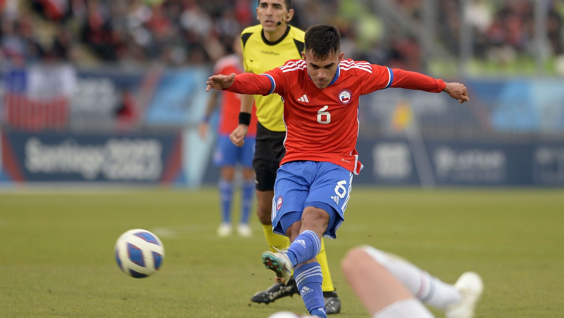 Vicente Pizarro sueña en grande y apuesta a consolidarse como figura de la Selección Chilena