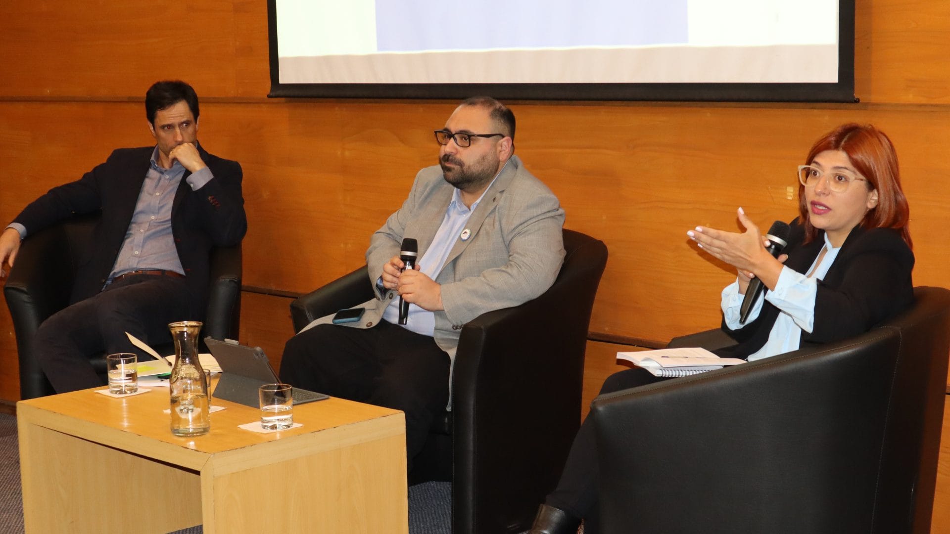 Conversatorio USS: Ex consejero valoró la estabilidad que la propuesta constitucional aportaría al sistema político