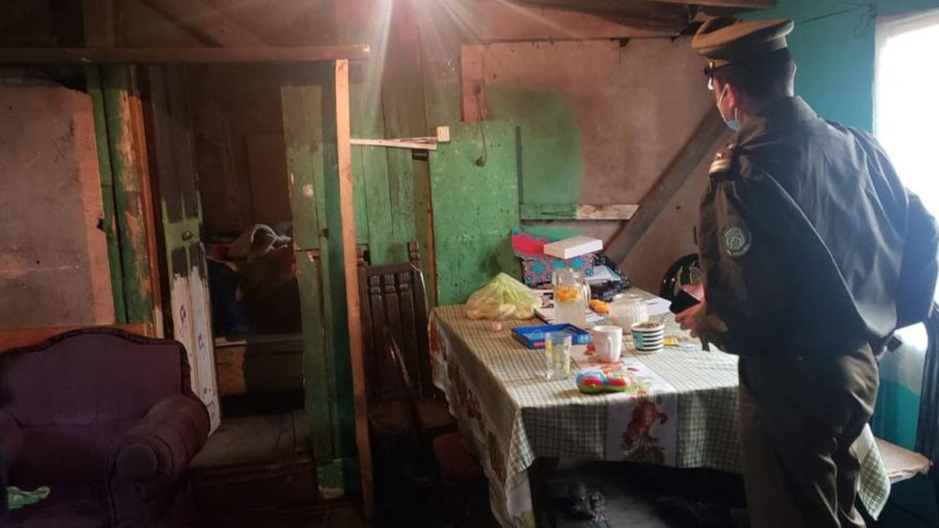 Con la reconstrucción de su casa: Carabineros de San Pedro de la Paz ayudó a familia que vivía en precarias condiciones