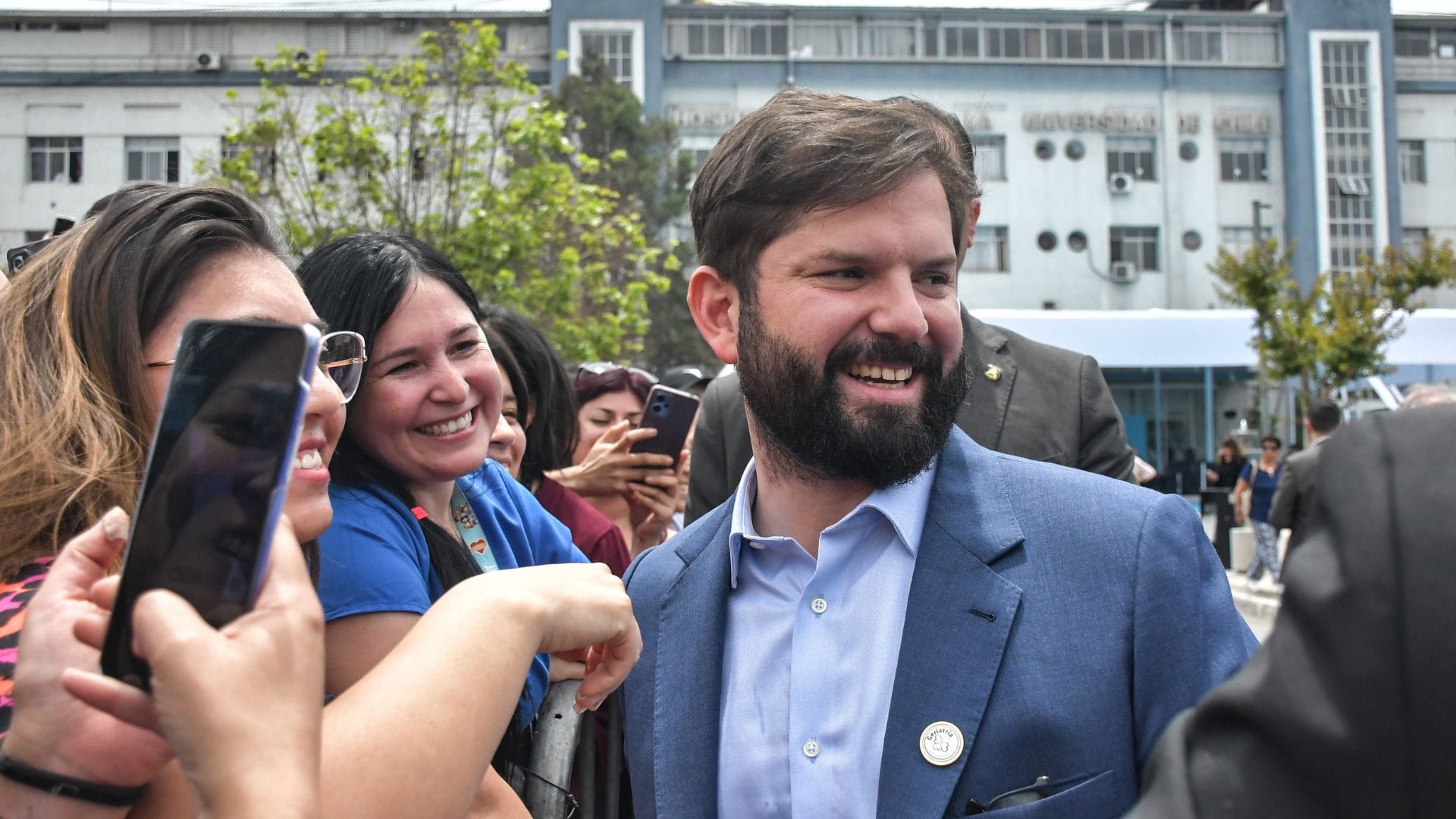 Presidente Gabriel Boric anunció viaje a la Antártica junto a secretario general de la ONU