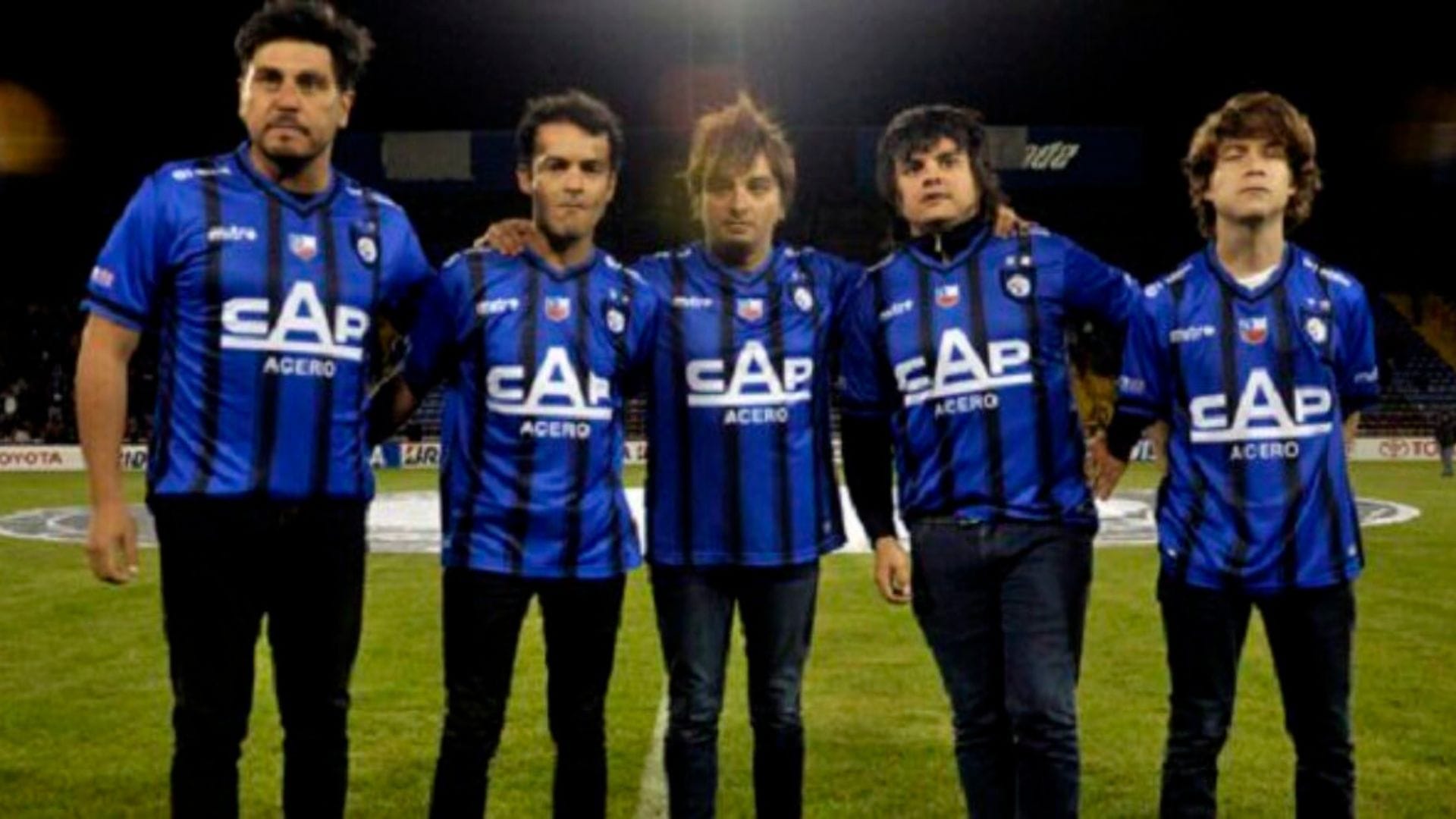 Mauricio Durán de Los Bunkers y la promesa que ilusiona a los hinchas de Huachipato