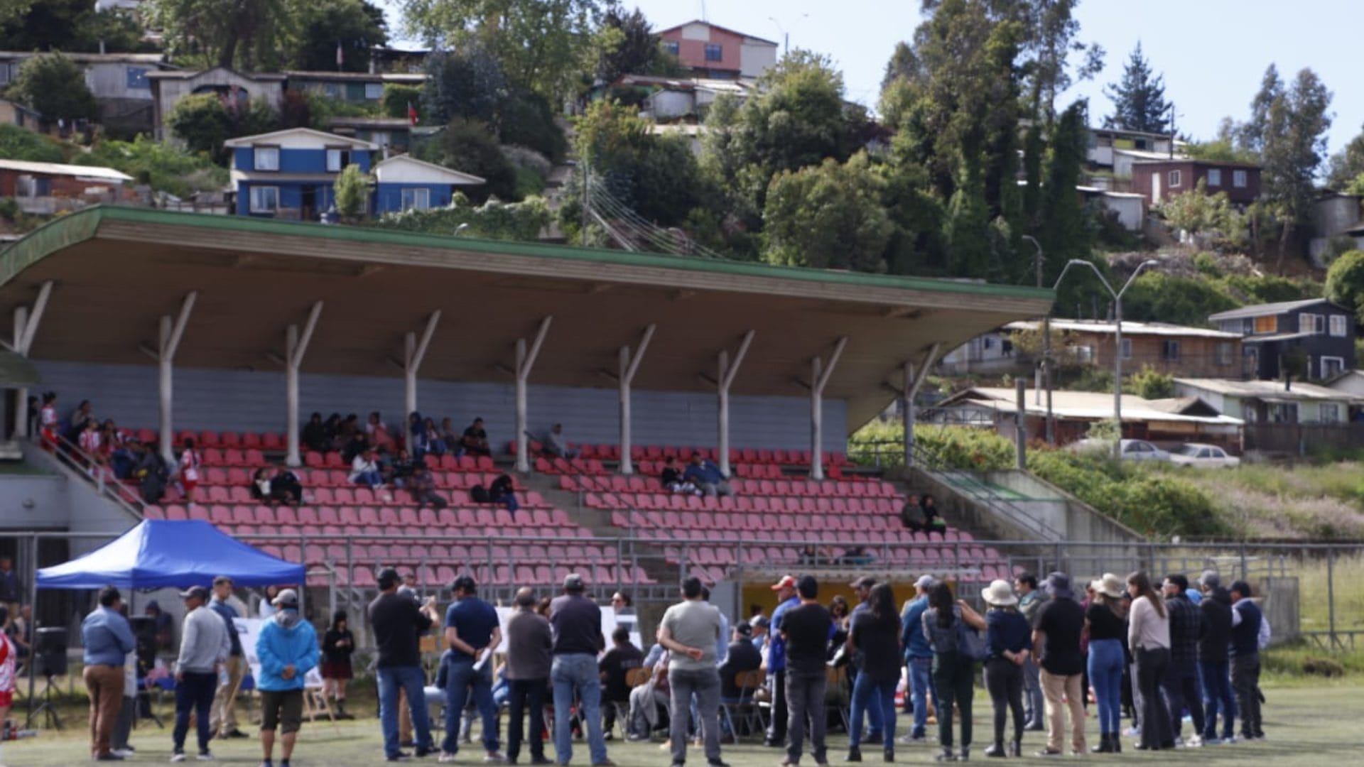 Concretarán anhelada remodelación del estadio de Lota: Proyecto recibió la Resolución Satisfactoria