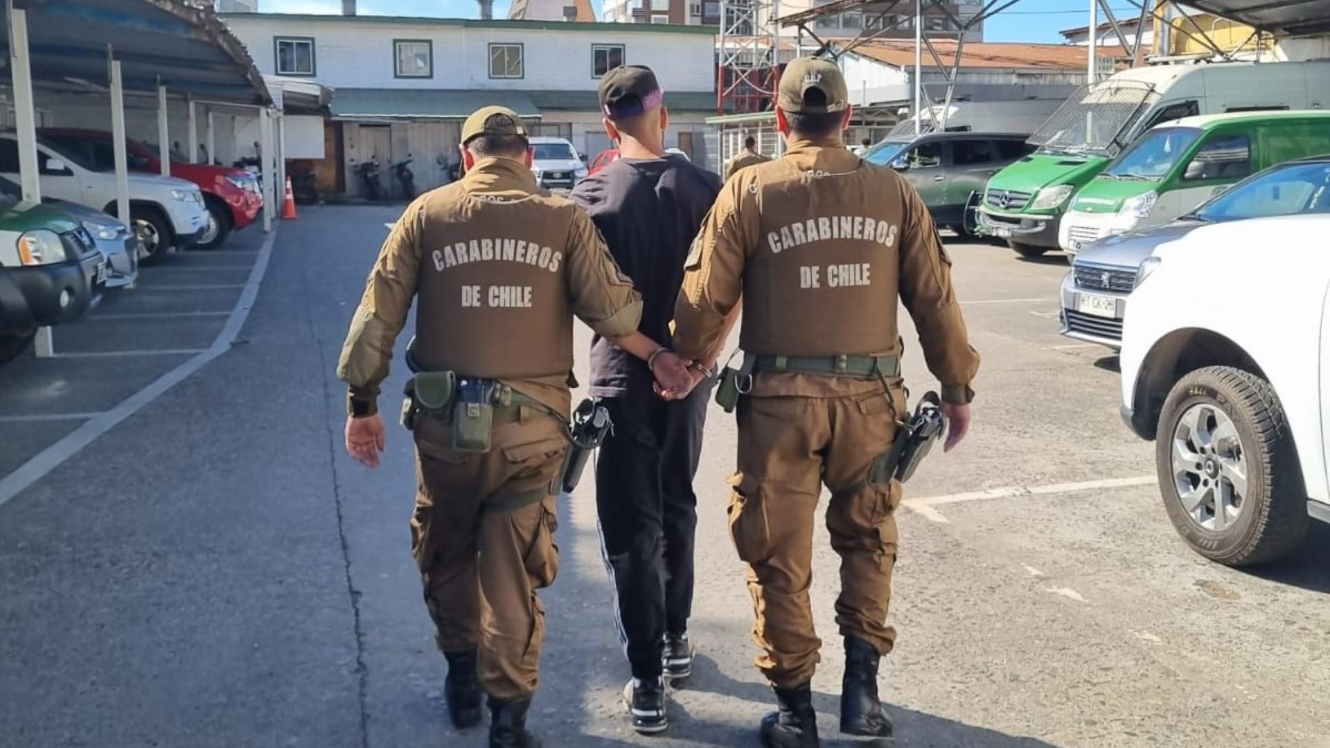 Asaltaron a dos menores de edad y uno fue acuchillado en pleno centro de Concepción