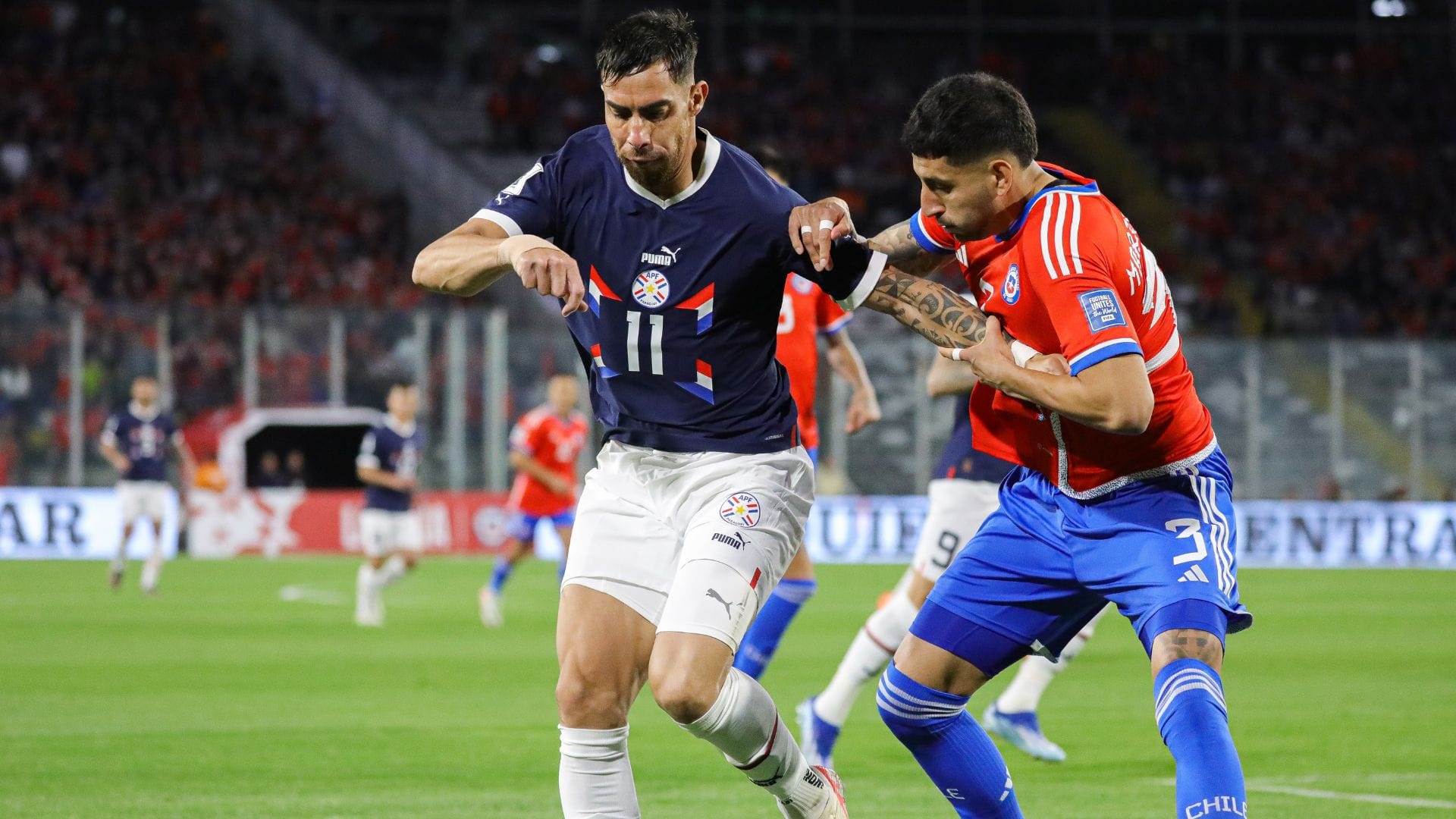 Con un hombre más tras fea patada: Chile igual sin goles a pesar de ser superior a Paraguay