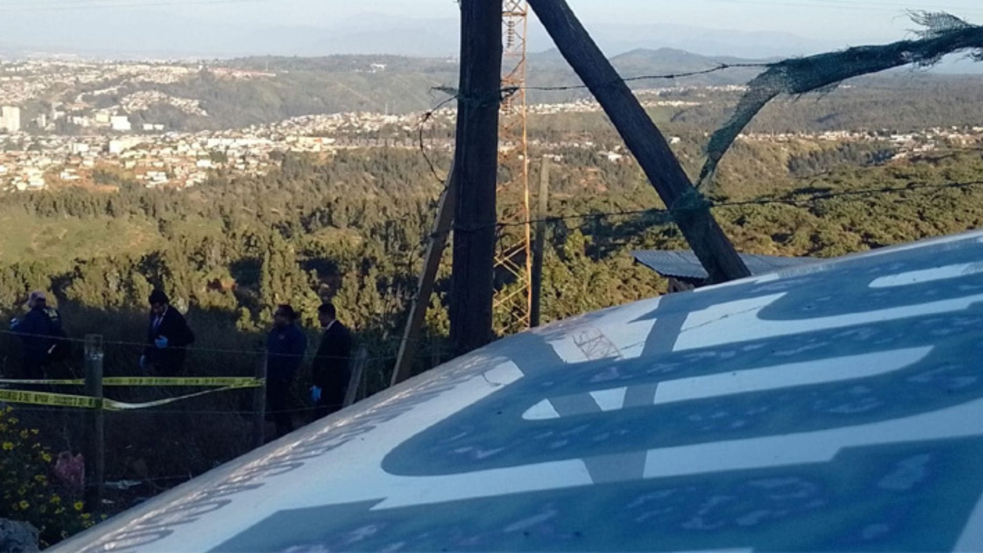 Macabro hallazgo: Trabajador encontró osamentas y un cráneo humano en medio de la maleza en un cerro de Valparaíso