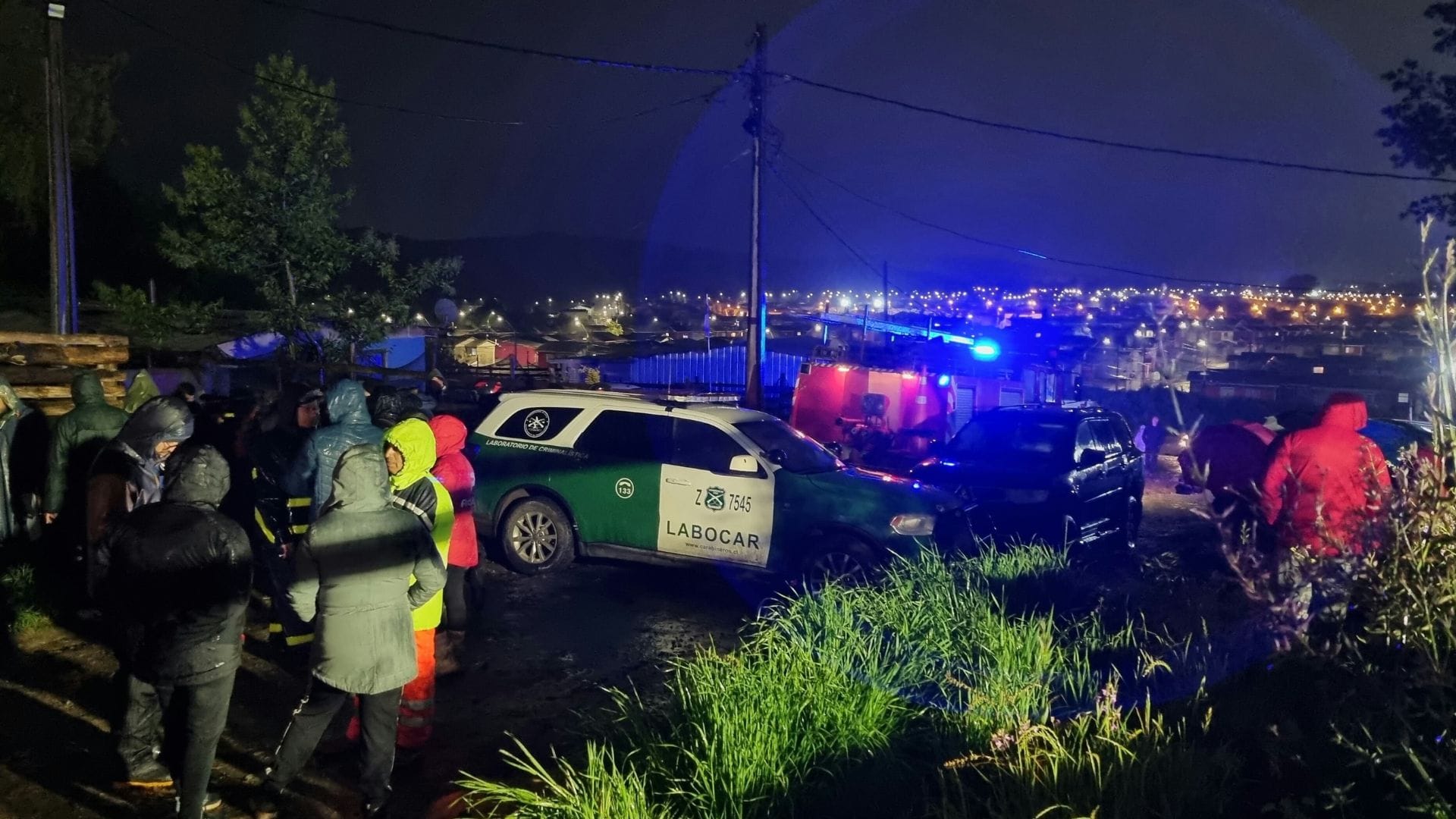 Hay migrantes entre las víctimas fatales: El relato de vecinos tras fatal incendio que dejó 14 fallecidos en Coronel