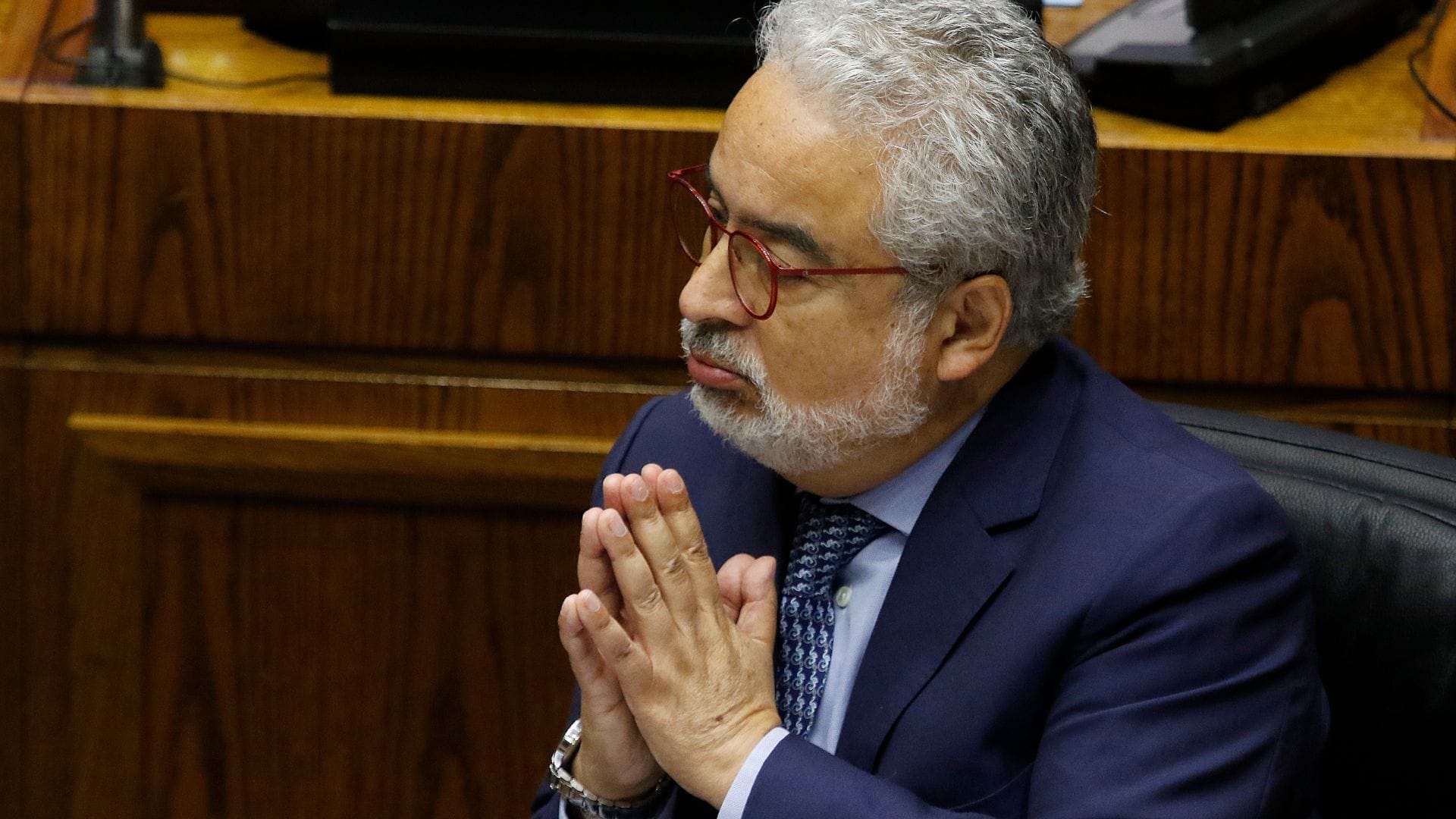 Editorial: Parlamentarios ya olvidaron el Caso Hermosilla