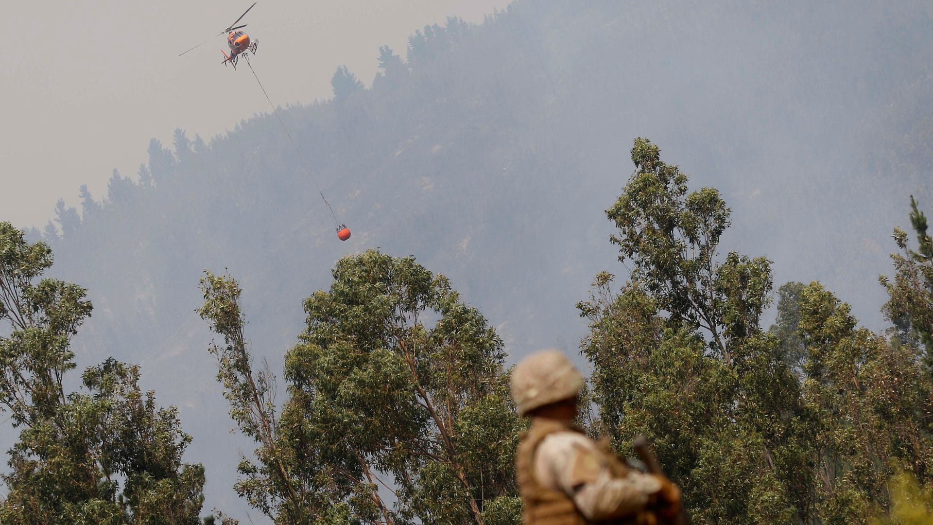 Extienden Estado de Excepción Constitucional en zonas afectadas por los incendios en Valparaíso