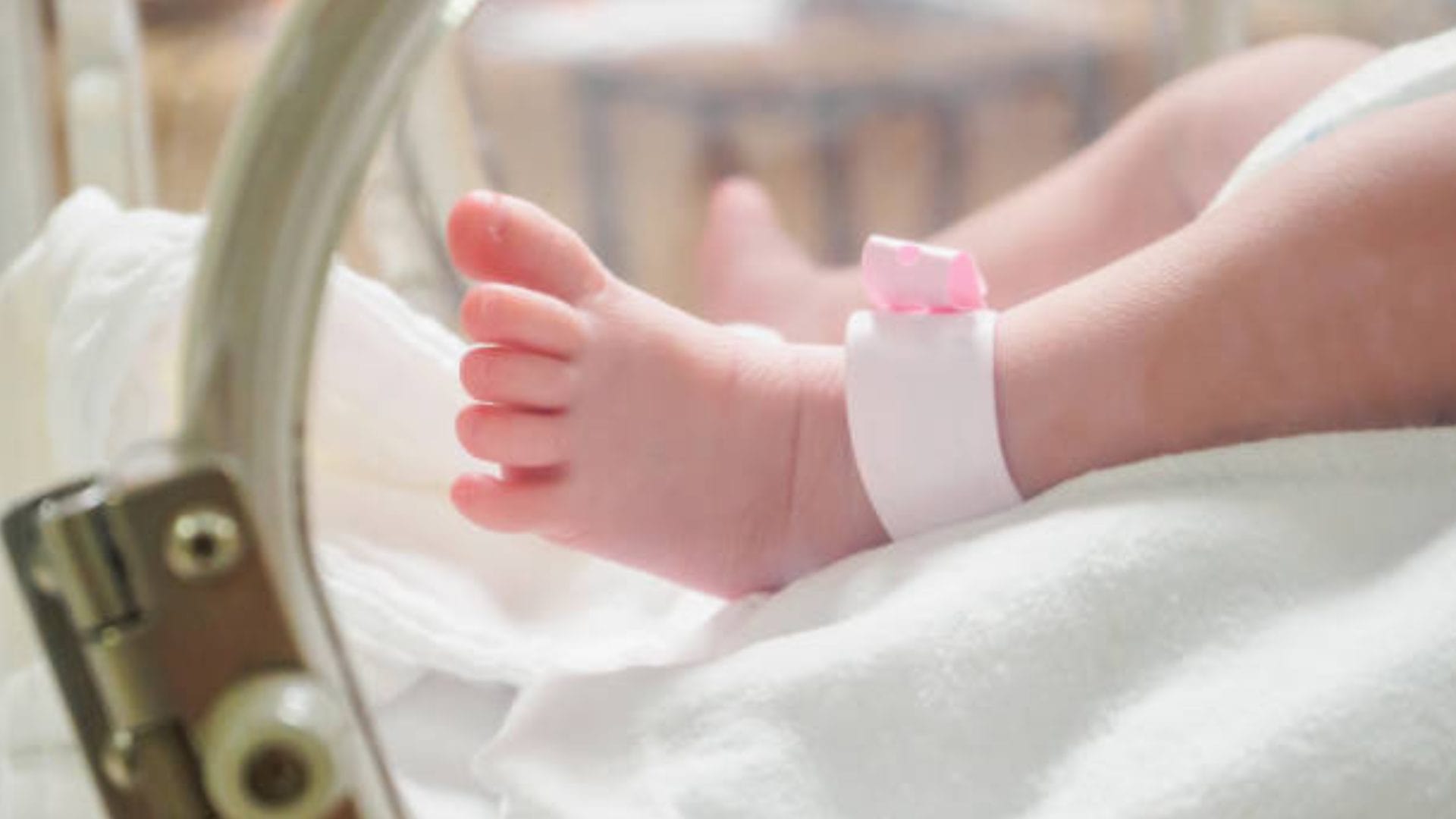Nacer “antes de tiempo”: Niños prematuros van en aumento en Chile
