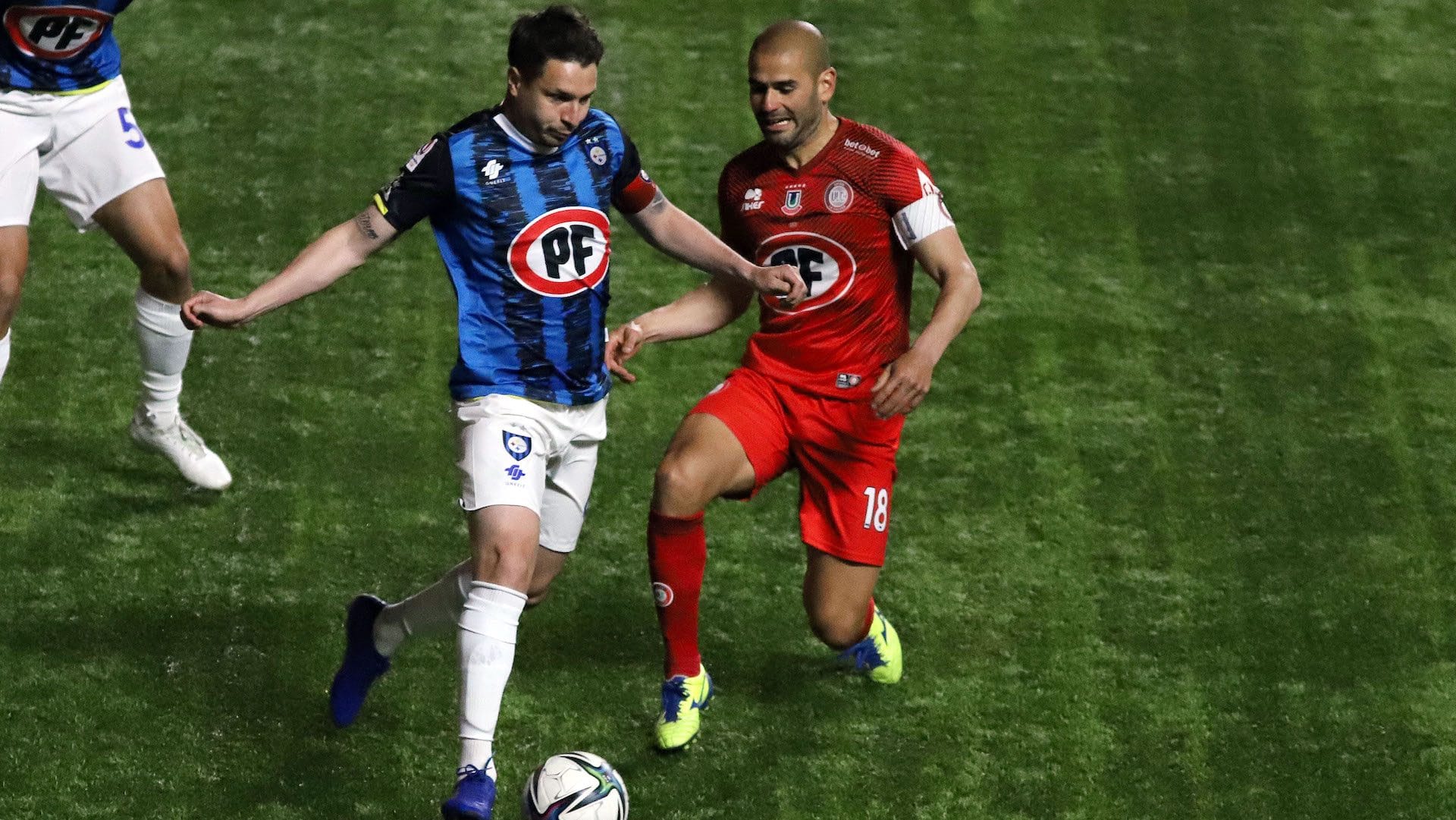 Huachipato tiene en la mira a dos refuerzos argentinos para jugar la Copa Libertadores