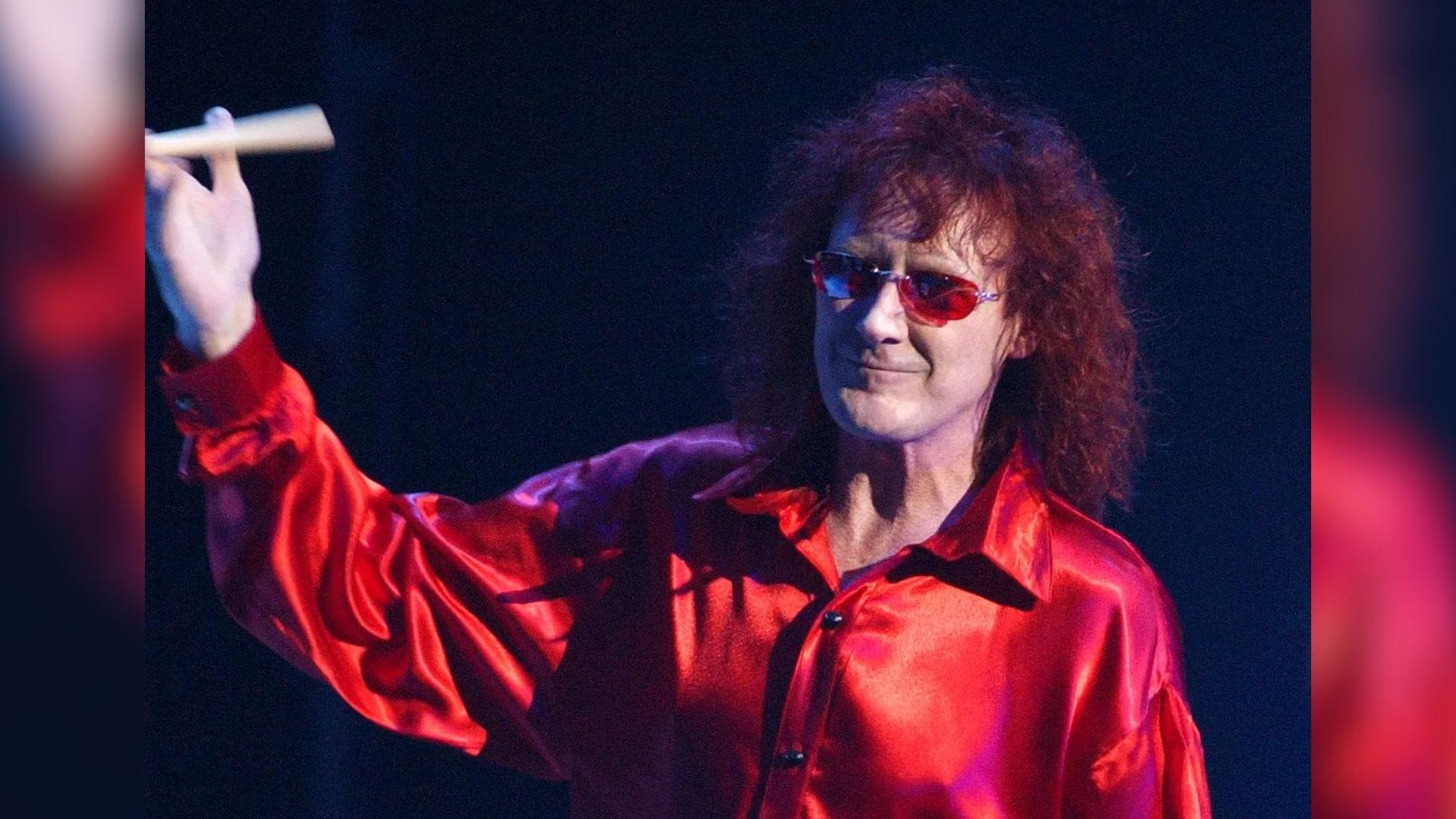Muere Colin Burgess, el baterista original de la banda AC/DC