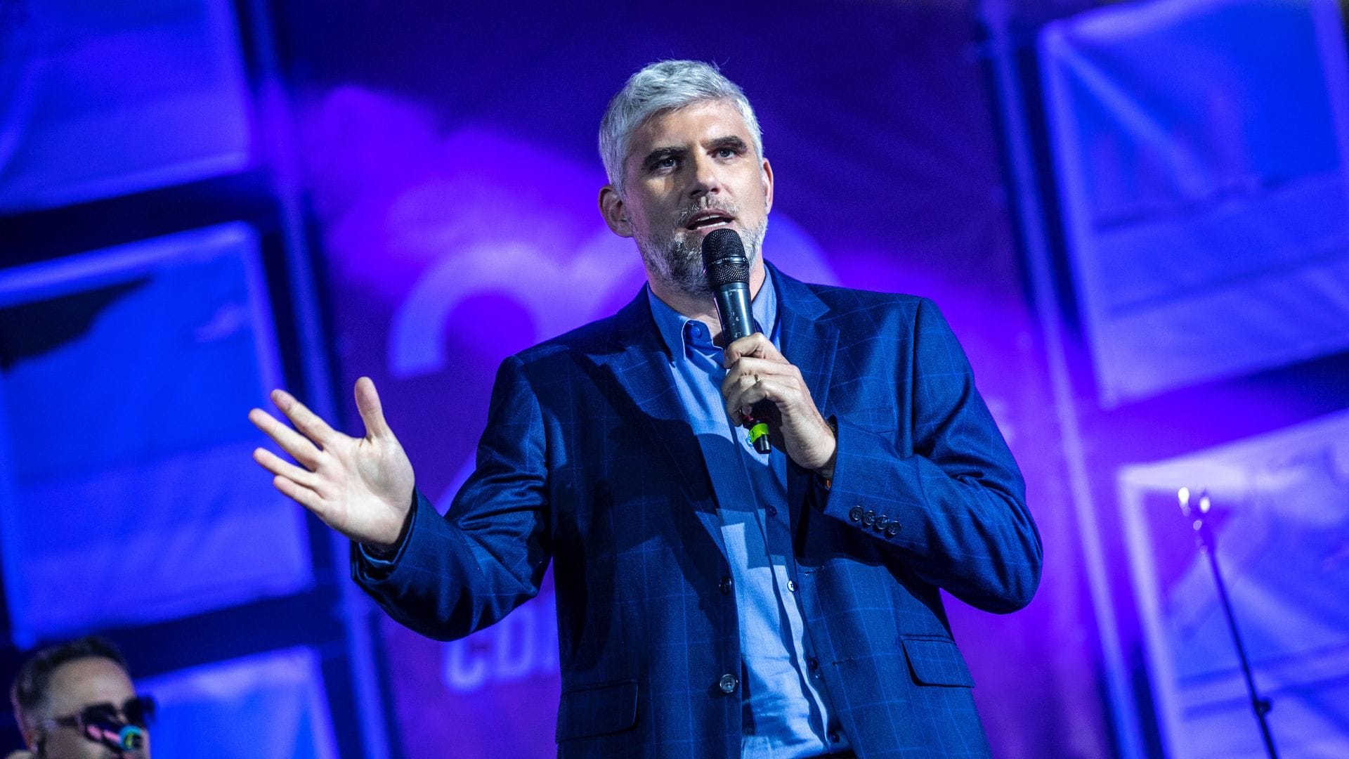 Manuel de Tezanos vuelve a Concepción: Con un show de Stand Up ligado al humor futbolístico