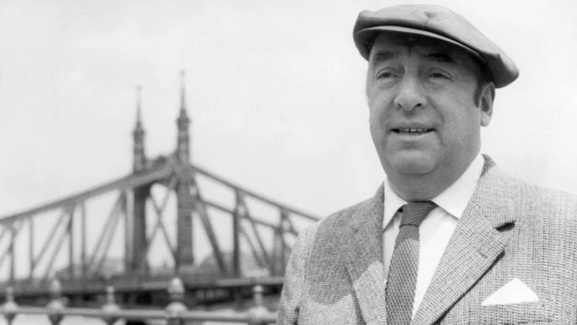 Rechazan investigar y reabrir caso sobre muerte de Neruda: PC y su familia acusan envenenamiento