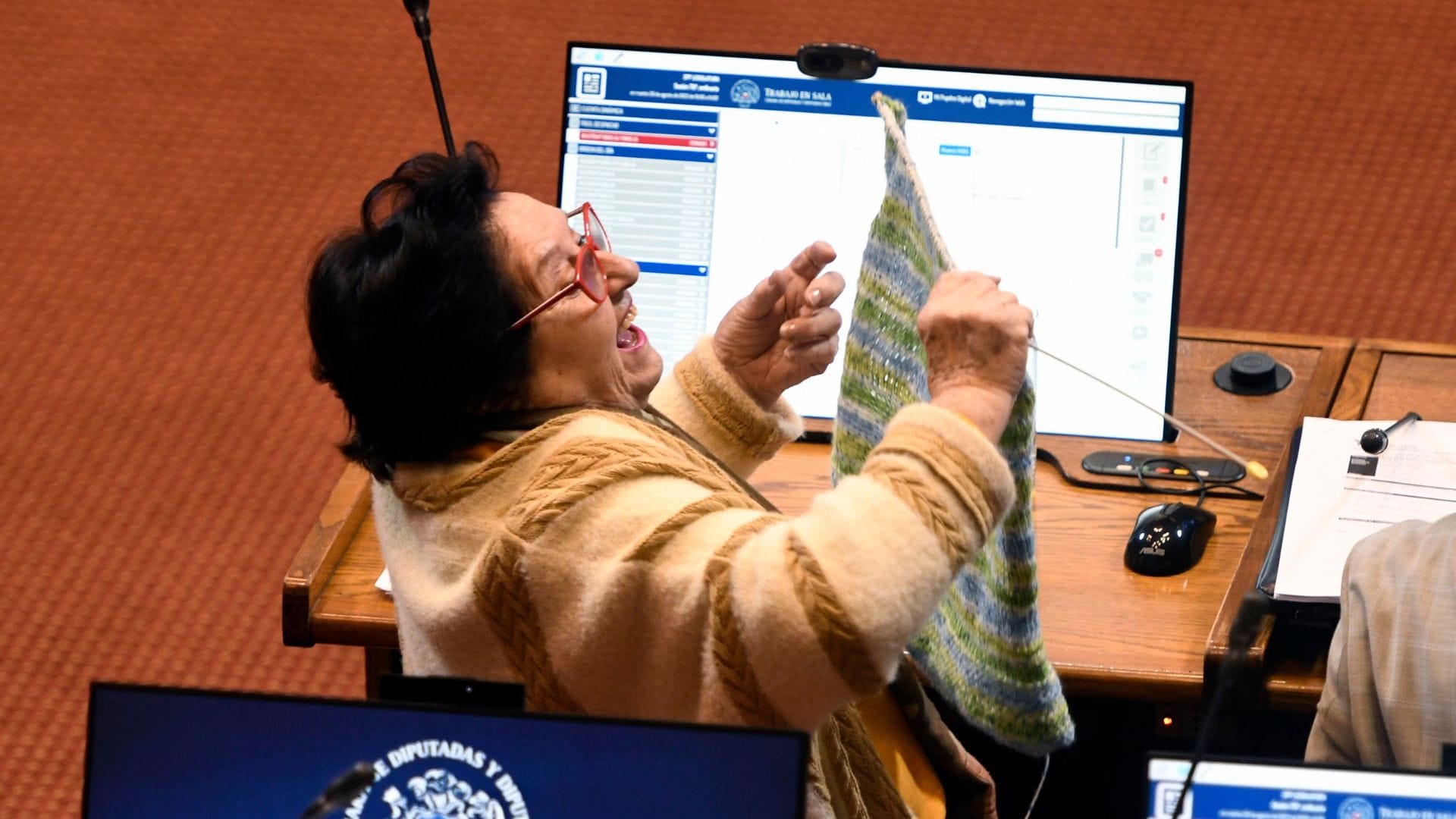 María Luisa Cordero recibe millonario sueldo pese a estar desaforada: “Siento vergüenza”
