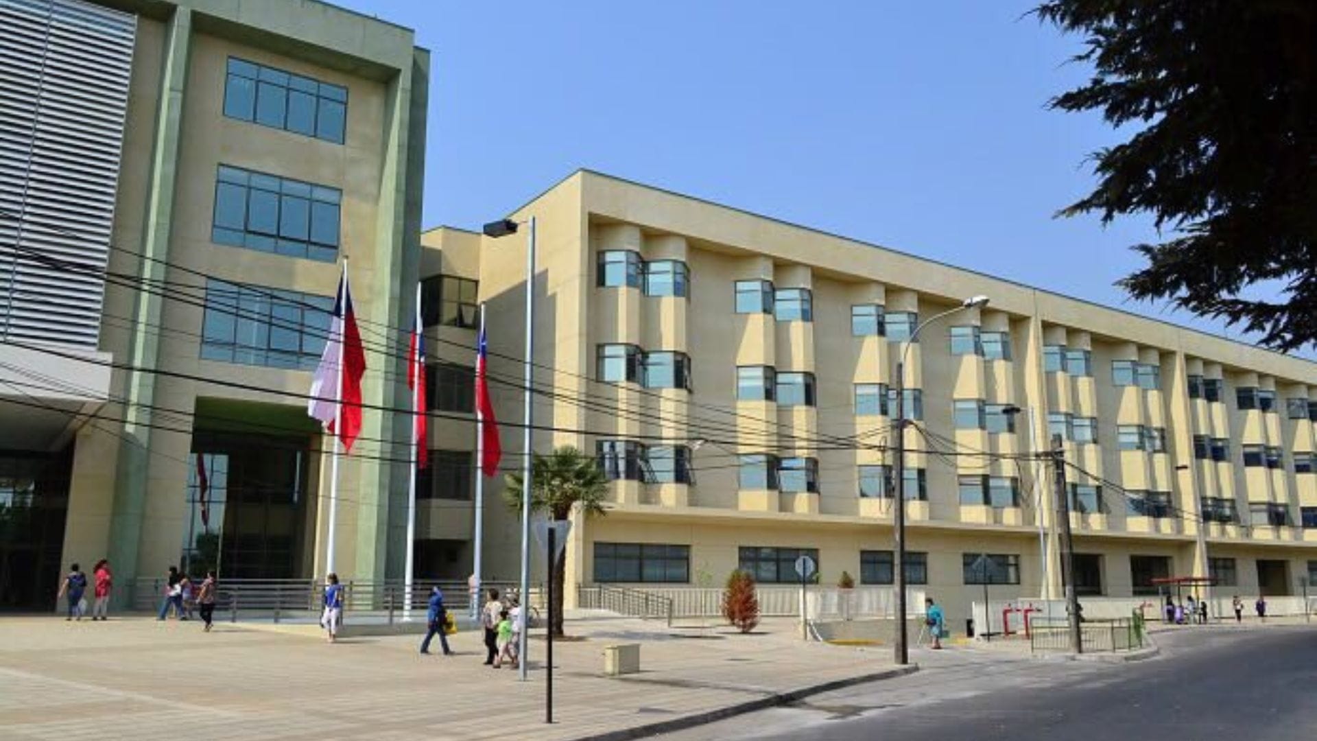 Balean a sujeto de 29 años en Los Ángeles: Llegó herido hasta el hospital