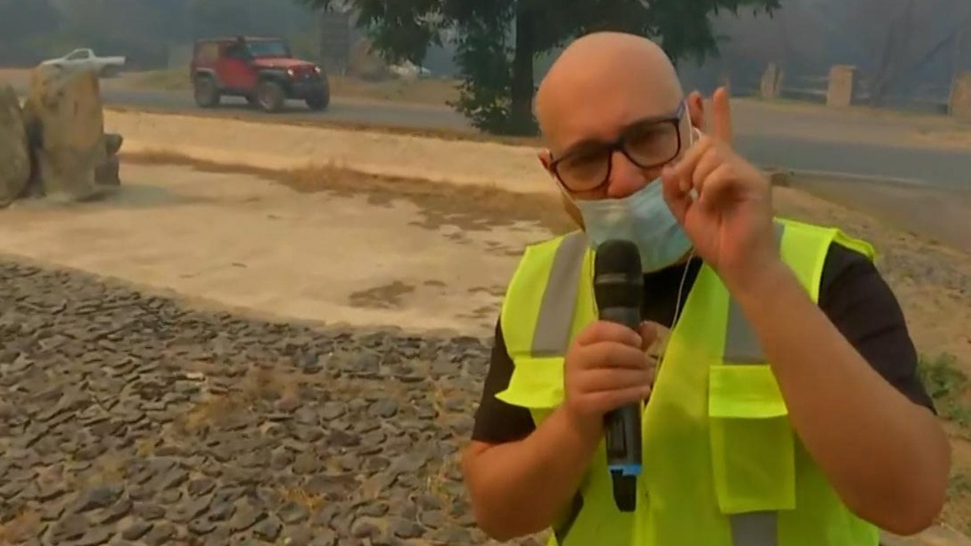Salfate sacó aplausos: Se llenó de elogios por cobertura de incendios forestales