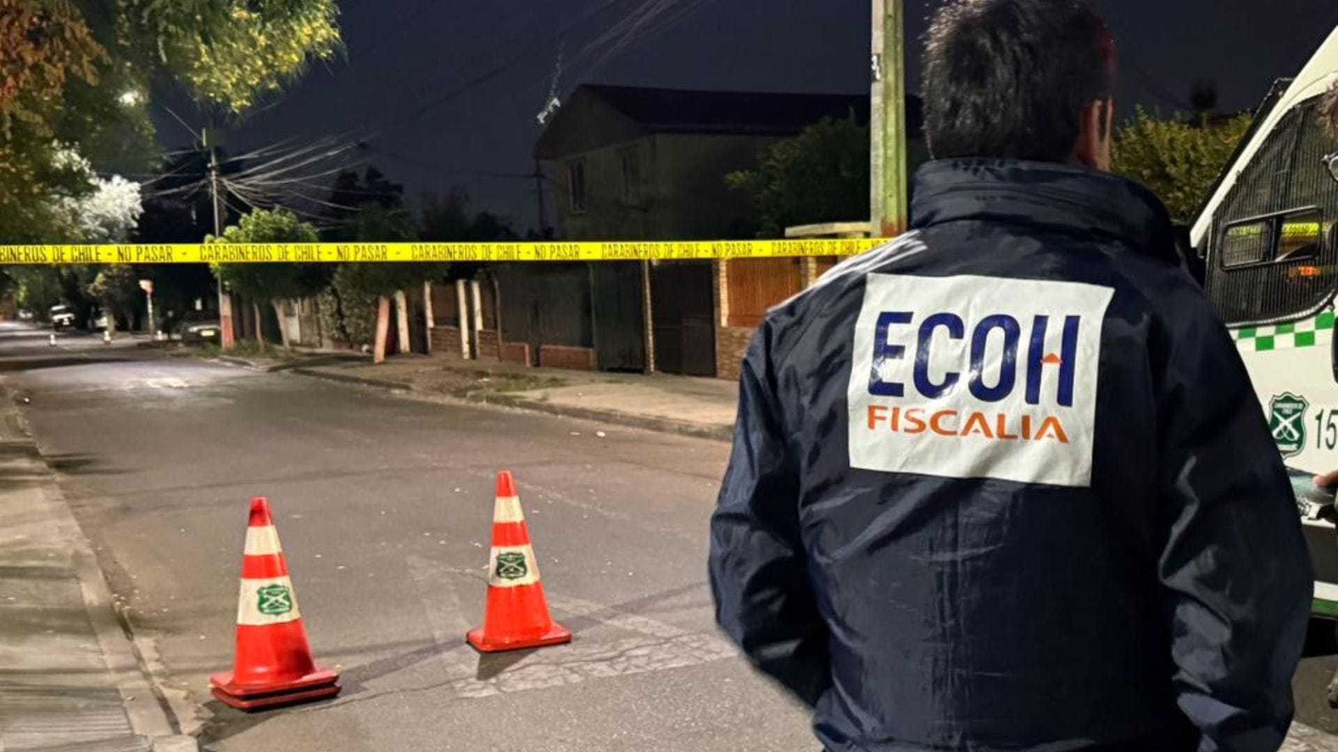 Hombre fue encontrado muerto en plena vía pública en Conchalí: Se trataría de un menor de edad