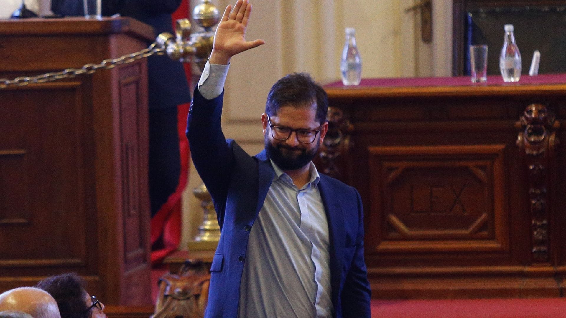 Presidente Boric cierra con un promedio de aprobación de 31% en la última Cadem del año