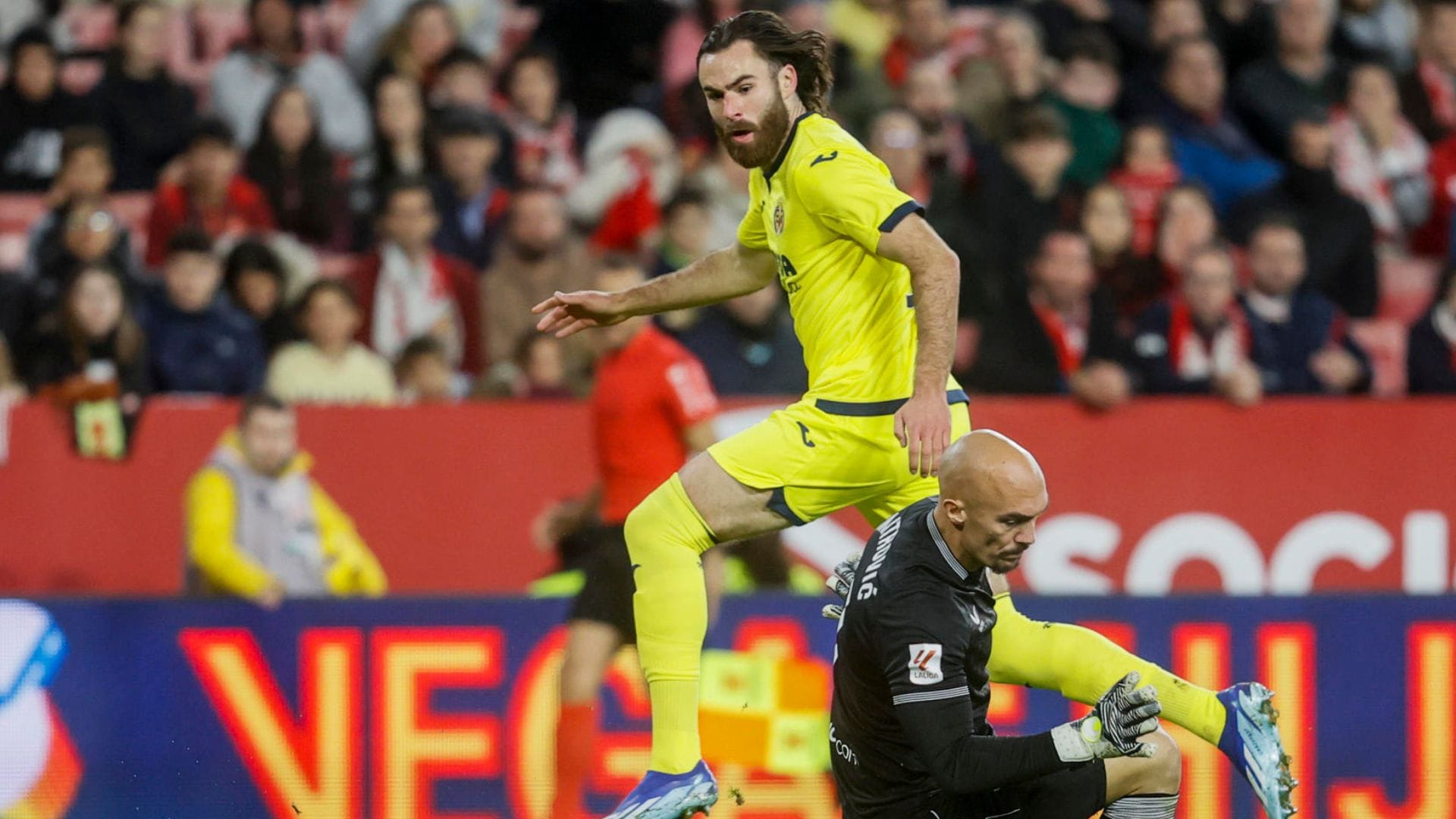 Era su primer tanto en España: Ben Brereton anotó un golazo sobre el final pero el VAR se lo anuló