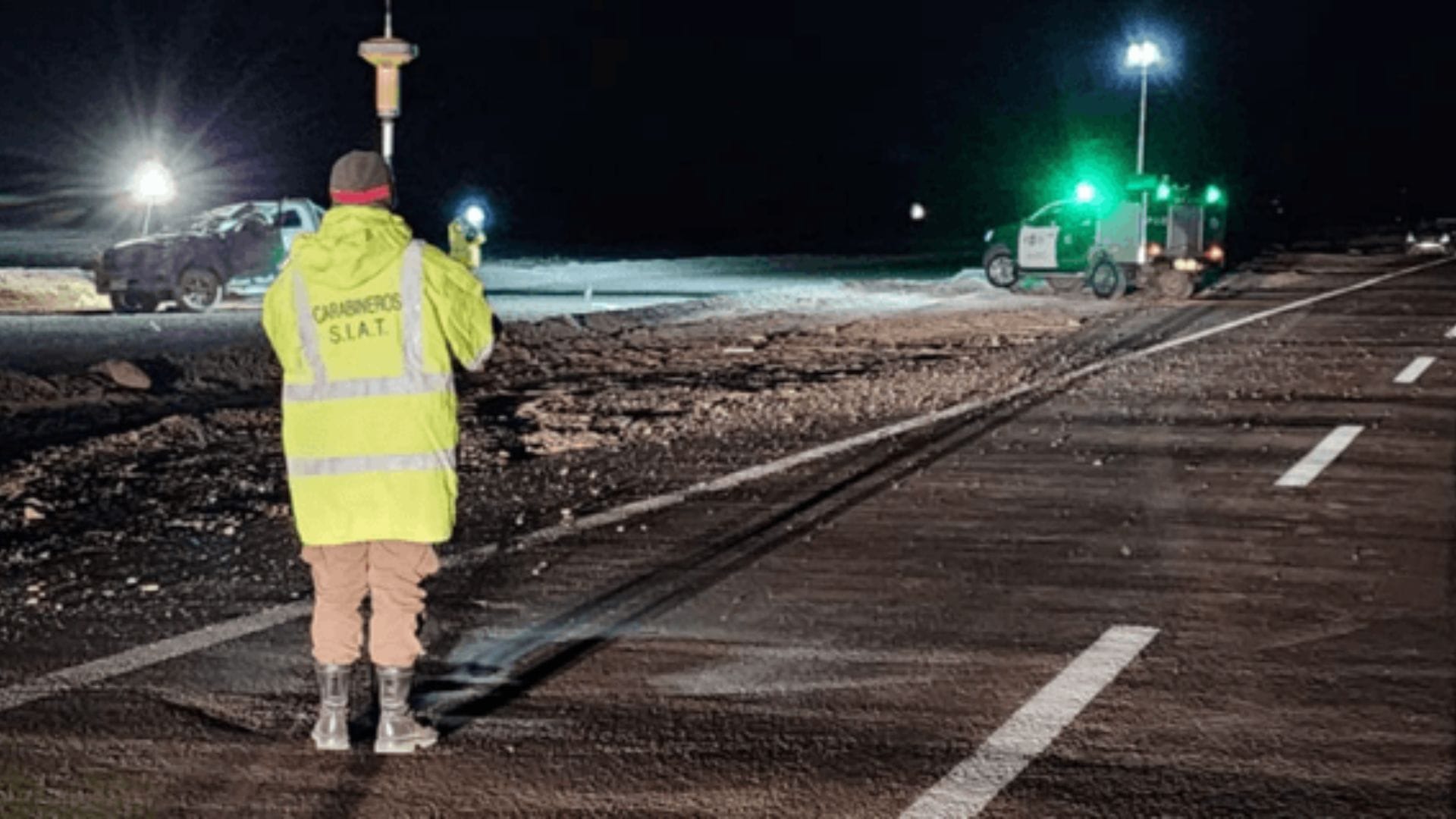 Cuatro heridos son menores de edad: Conductor falleció tras grave volcamiento de camioneta en ruta de Calama