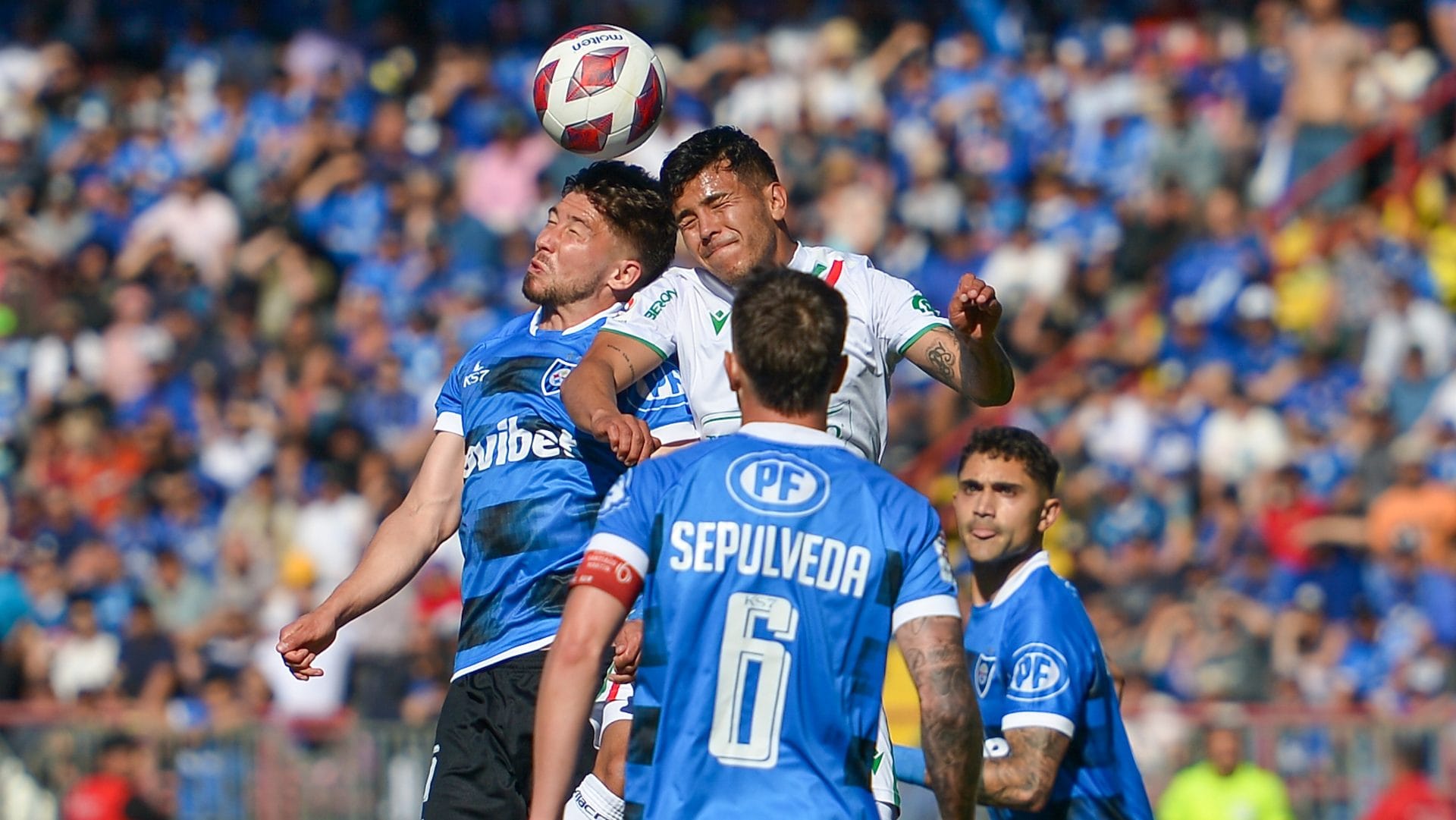 Huachipato no aprovechó el hombre de ventaja pese a las grandes ocasiones ante Audax