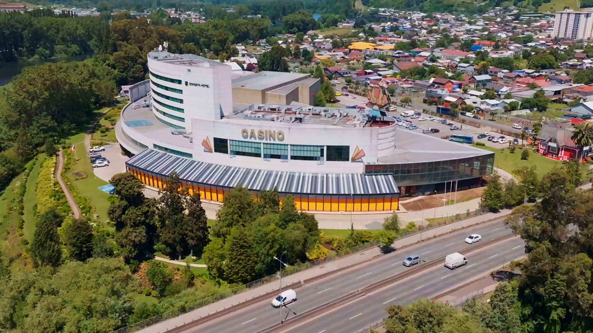 Otorgan certificado a Casino Marina del Sol de Osorno: Podrá continuar operativo por 15 años más