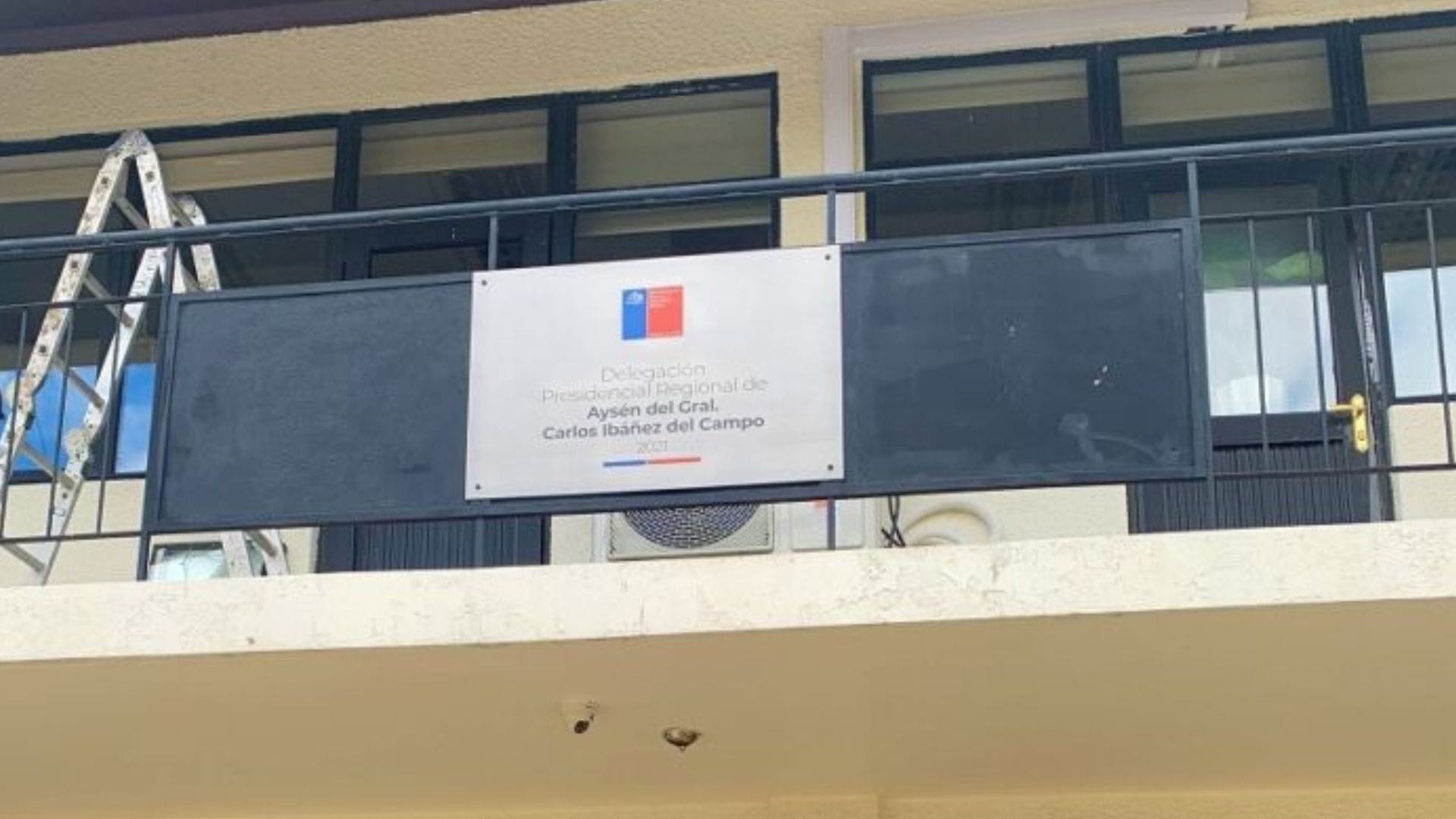 Roban autos fiscales desde la Delegación Presidencial Regional de Aysén en Coyhaique