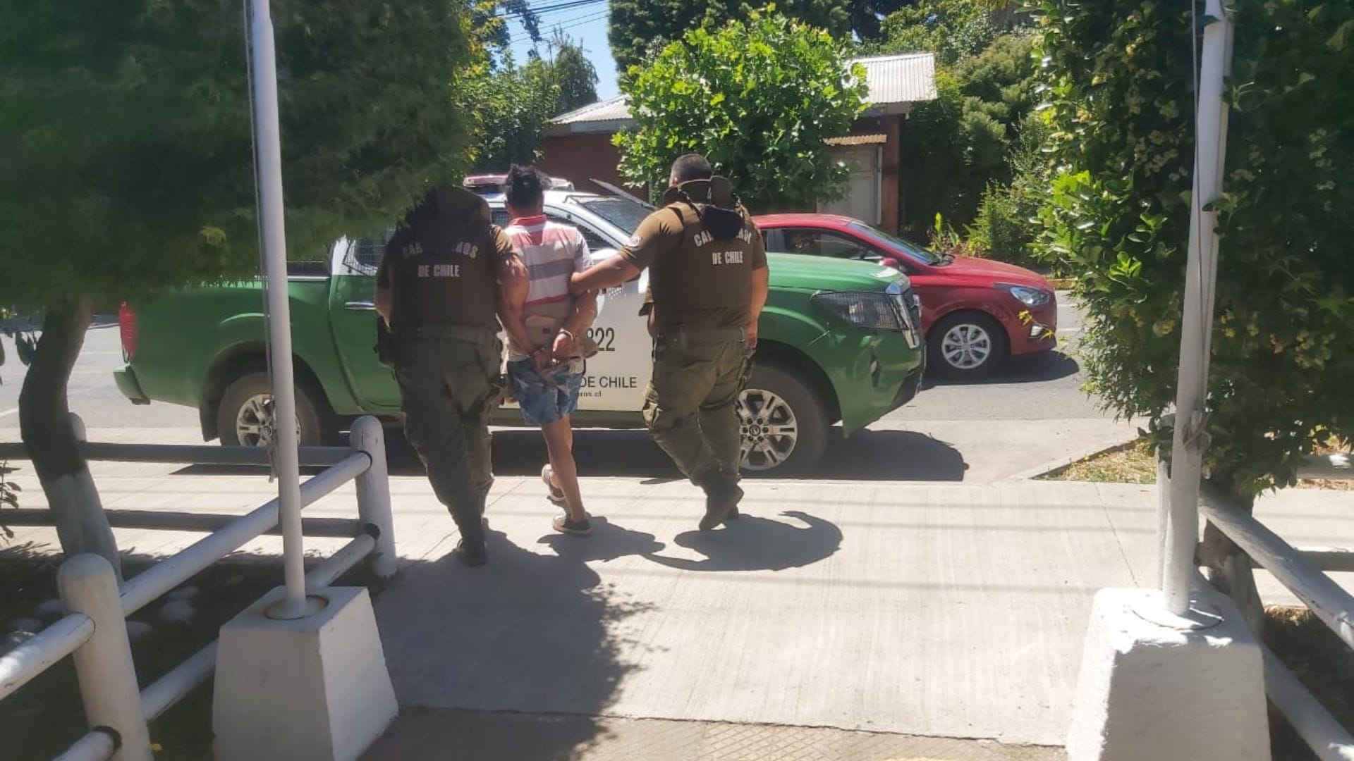 Carabineros detuvo sujeto que intentó matar a su ex conviviente en la precordillera de Ñuble: Imputan femicidio frustrado y violación