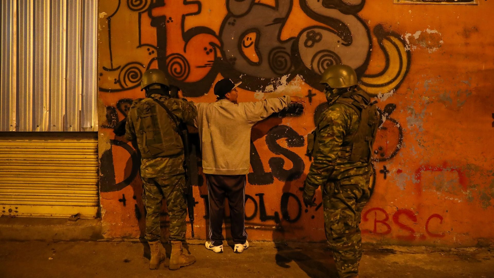 Cadem: 54% cree “muy probable” que Chile pueda vivir una crisis de violencia como la de Ecuador