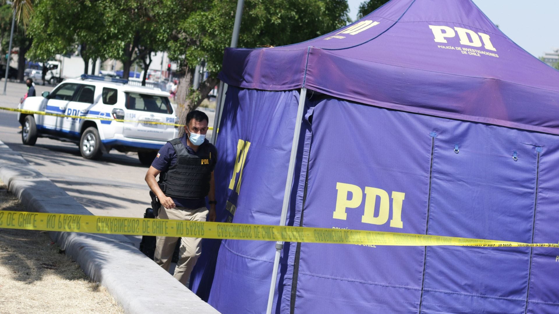 Abaten a sujeto que a bordo de una bicicleta asesinó a balazos a un hombre en situación de calle en Recoleta