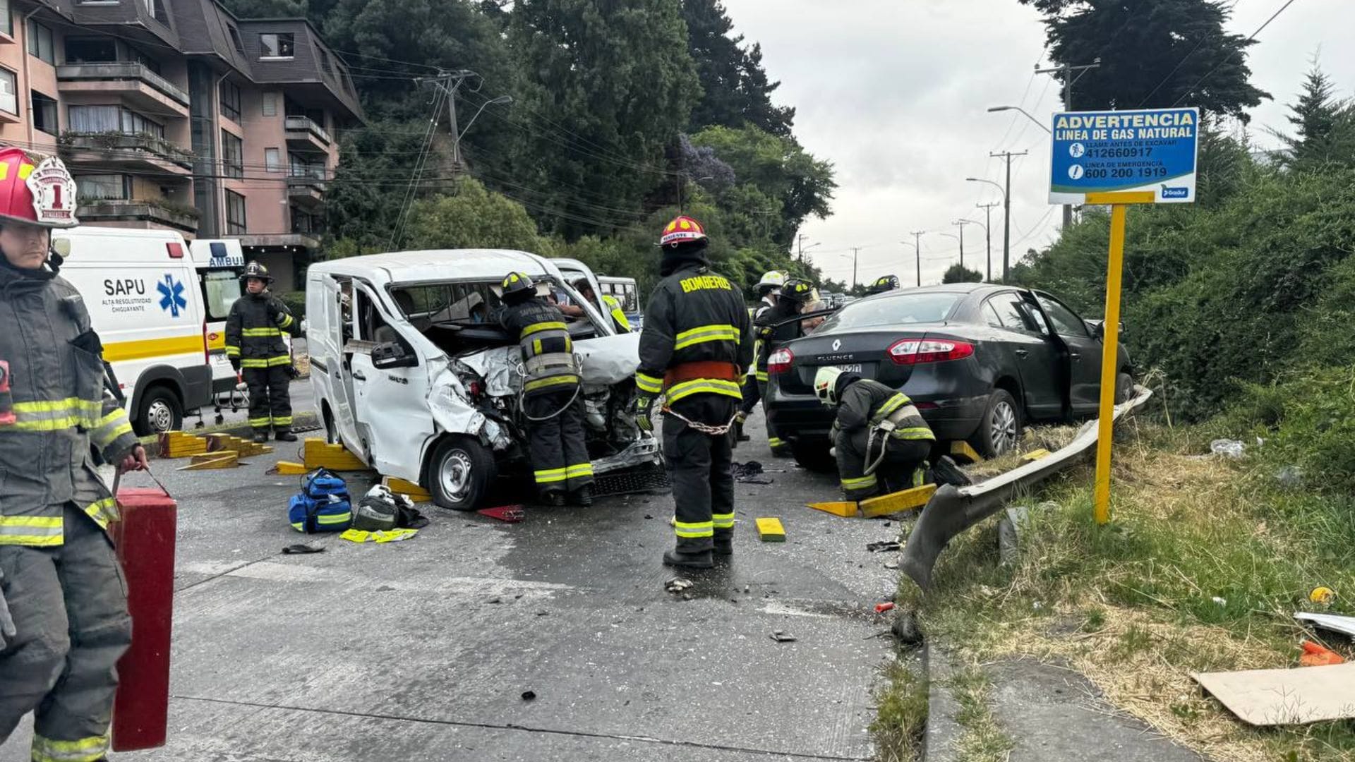 Colisión a alta energía deja dos heridos graves en el camino entre Chiguayante y Concepción
