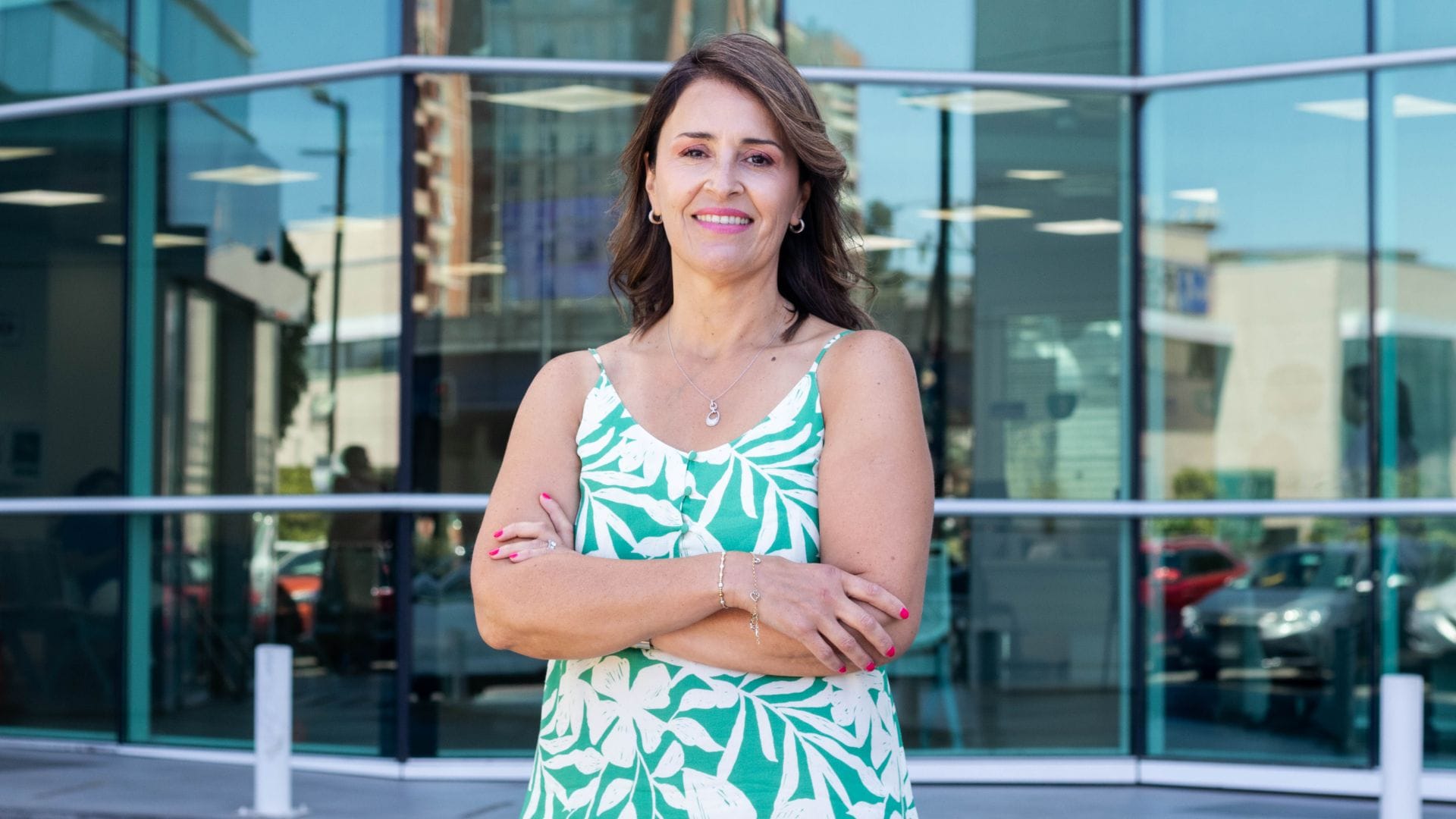 Designan a gerenta general de Clínica Biobío como nueva directora de la Red Mujeres Latam