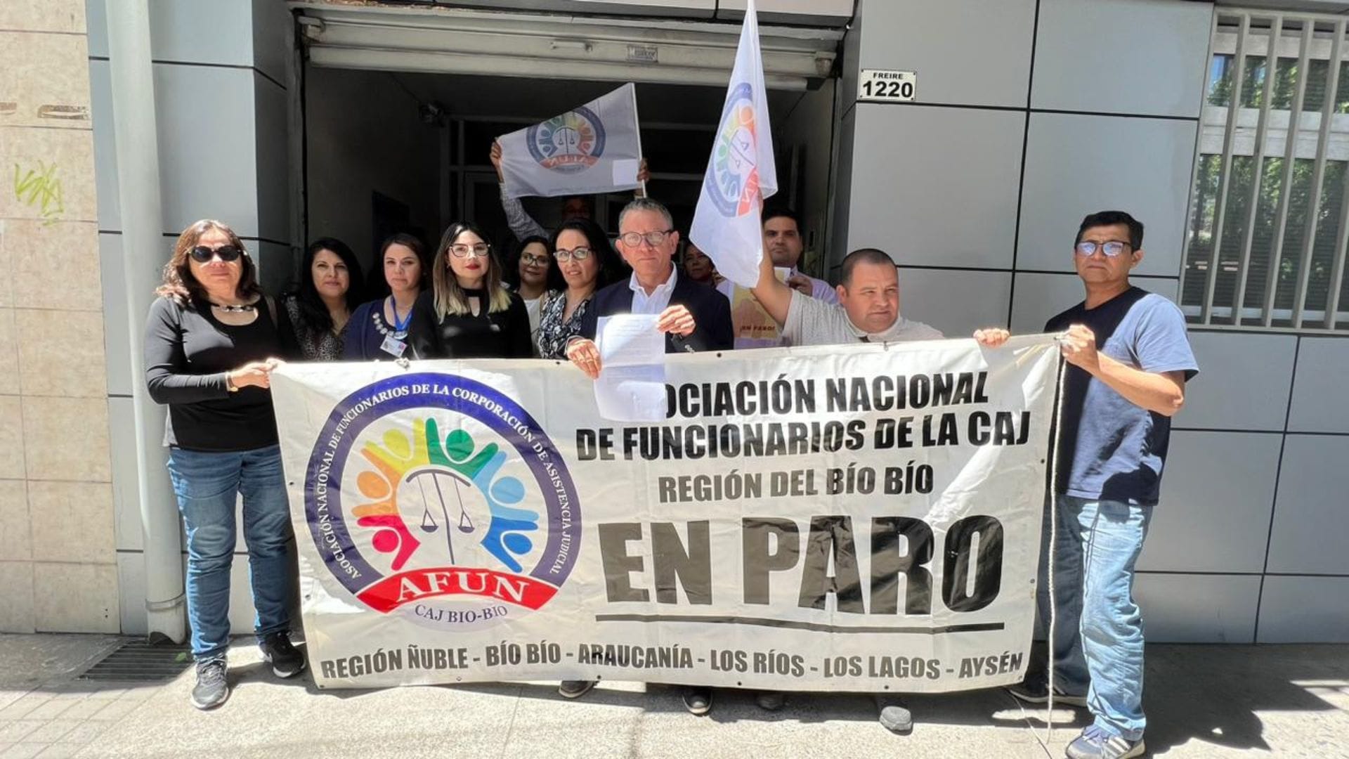 Paro CAJ Biobío: Denuncian recontratación del jefe de gabinete de la Seremi de Justicia
