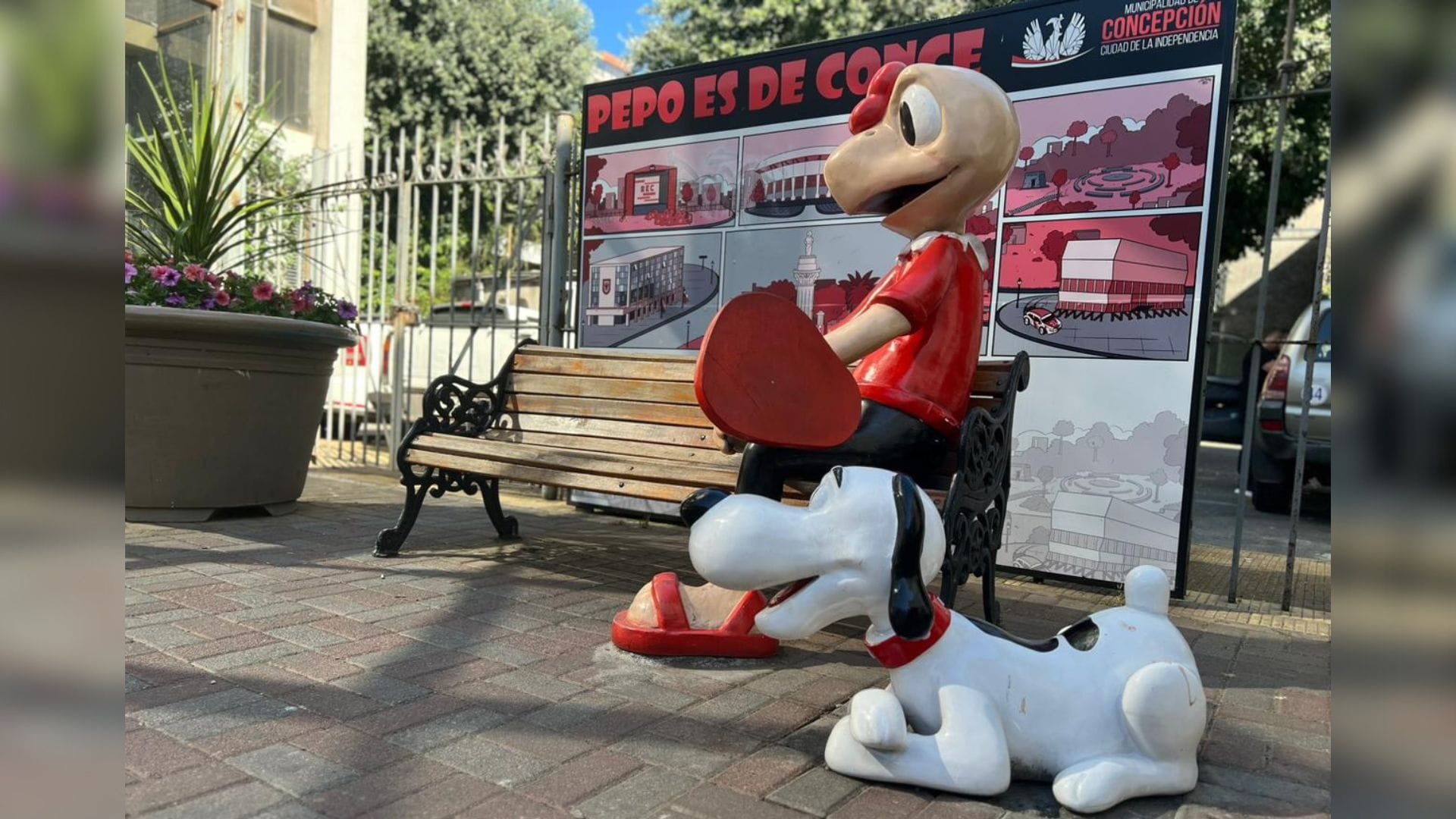 Perro de Condorito volvió a Concepción tras reparaciones por vandalización