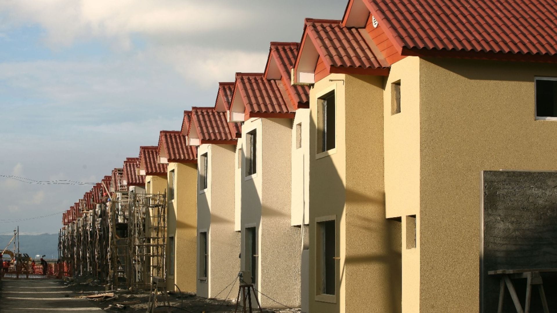 Concretan la adquisición de terrenos en Provincia de Arauco: Apunta a dar solución habitacional en Los Álamos y Lebu