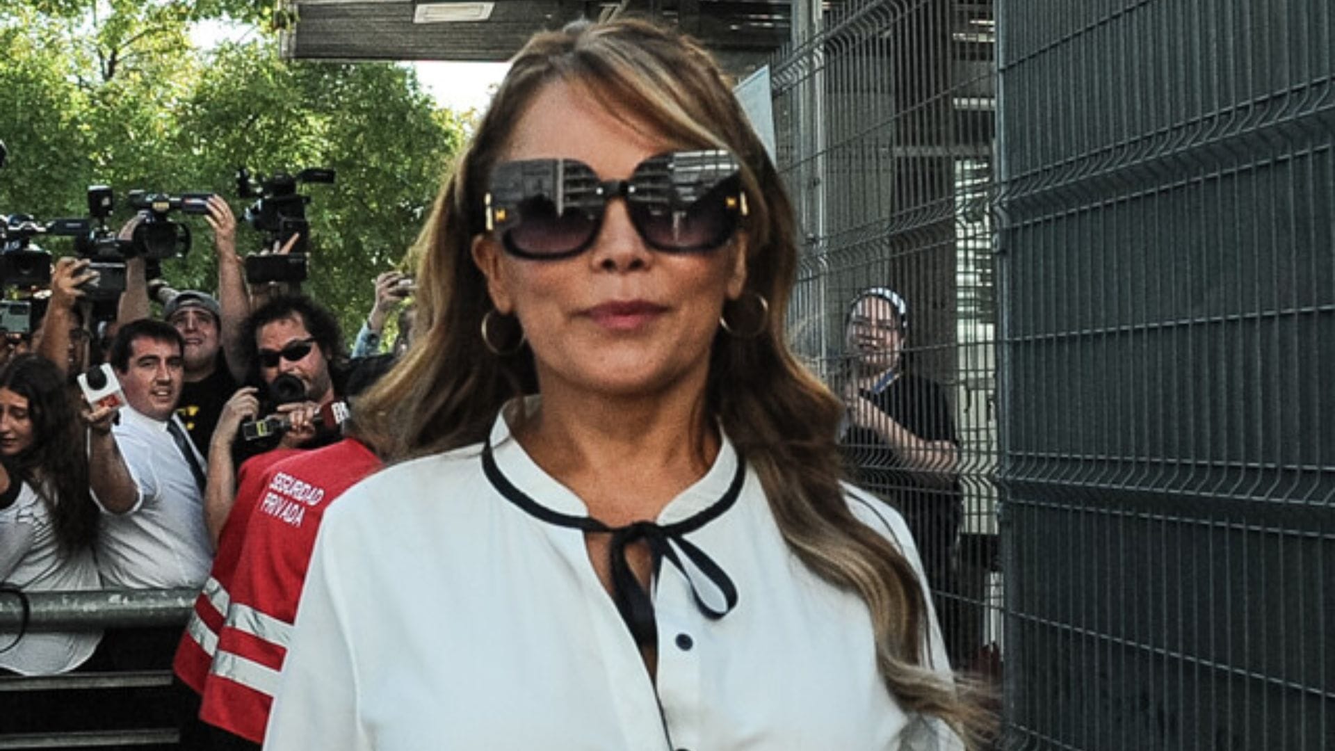 Cathy Barriga se defiende de acusaciones de ex compañeros de Me Late